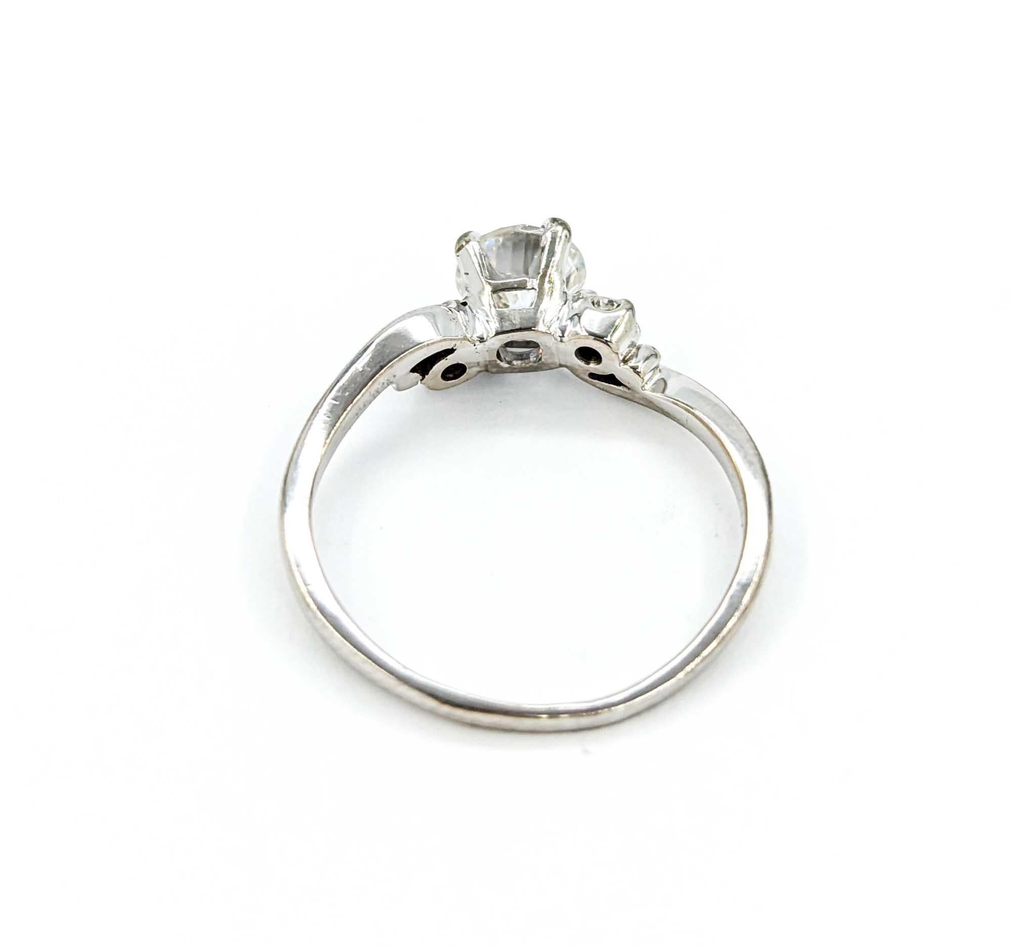 Women's Diamond Engagement Ring in 14k White Gold For Sale