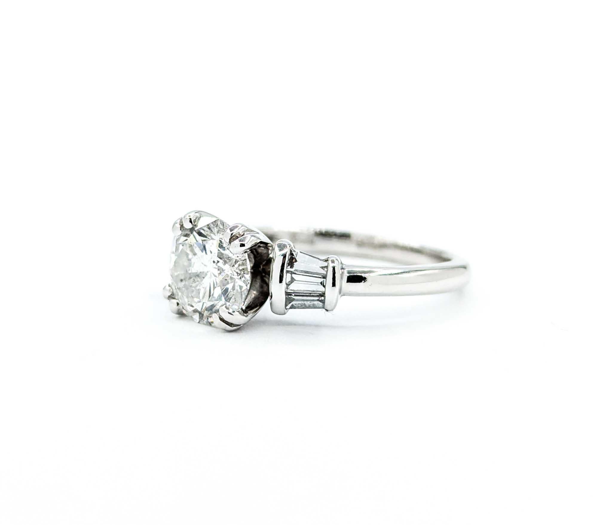 Diamond Engagement Ring in 14k White Gold For Sale 4