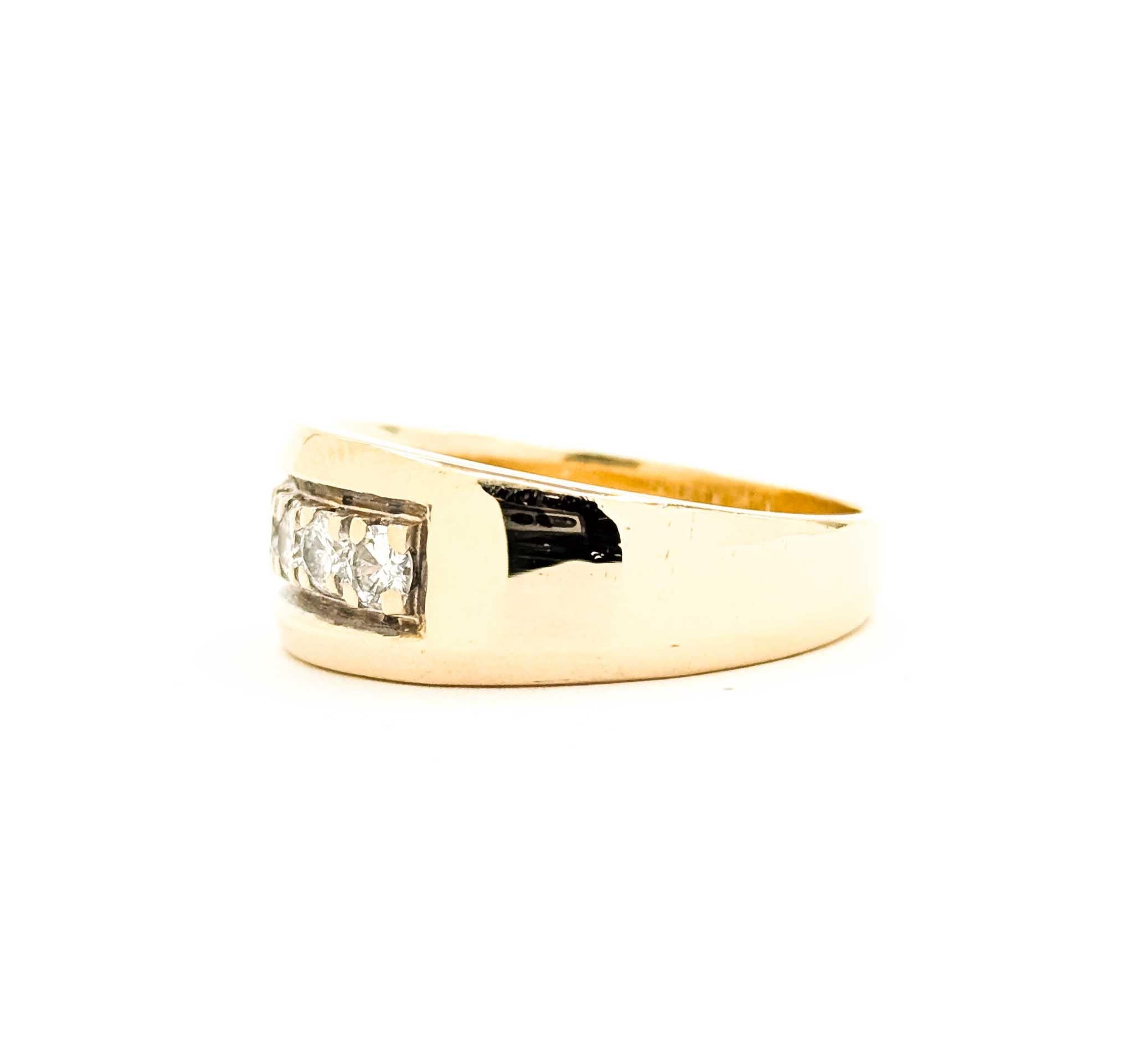 Bague de fiançailles en or jaune 14k en vente 3