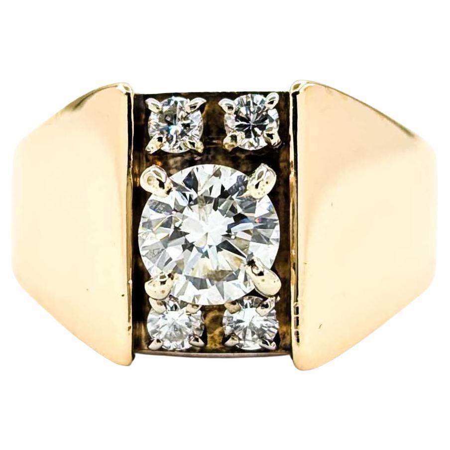 Diamond Engagement Ring in 14k Yellow Gold