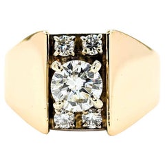 Diamond Engagement Ring in 14k Yellow Gold
