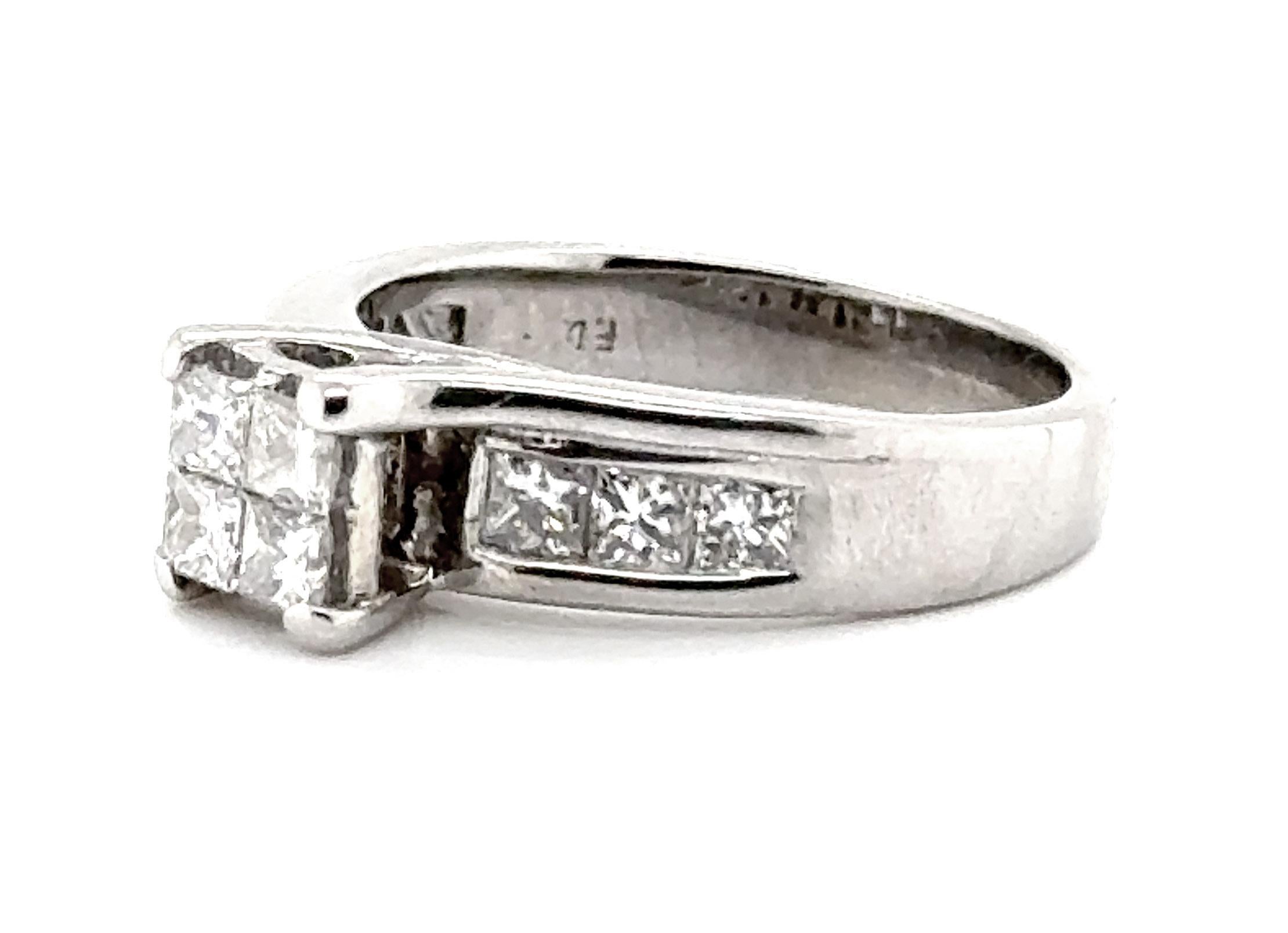 Verlobungsring aus 14 Karat Weißgold mit Diamanten im Prinzessinnenschliff und 1 Karat Kanalfassung (Carréschliff)
