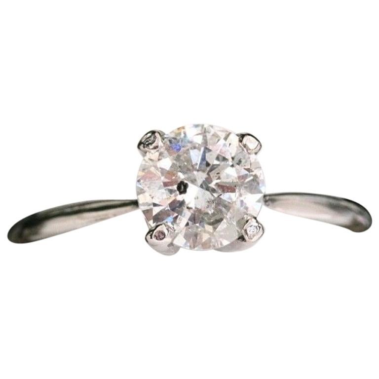 Anello di fidanzamento con diamante rotondo da 1,07 carati in oro bianco 14 carati