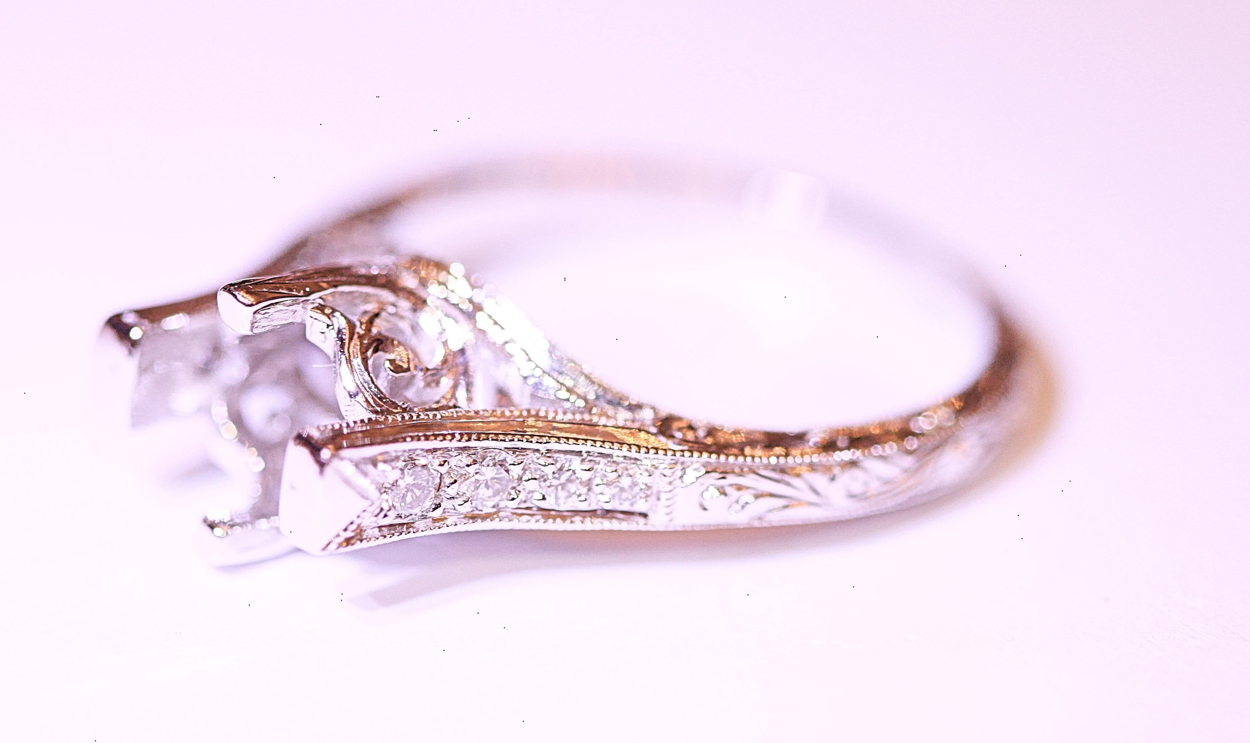 Round Cut Diamond Engagement Ring Semi Mount 14 Karat White Gold For Sale