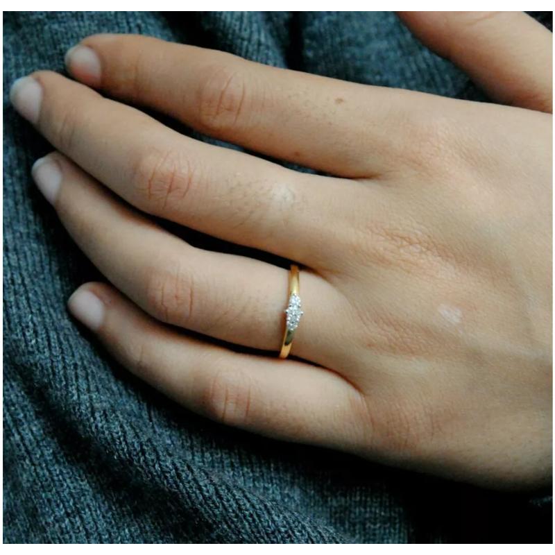 Diamond Engagement Ring Three Diamond 14k Solid Gold In New Condition For Sale In Chicago, IL