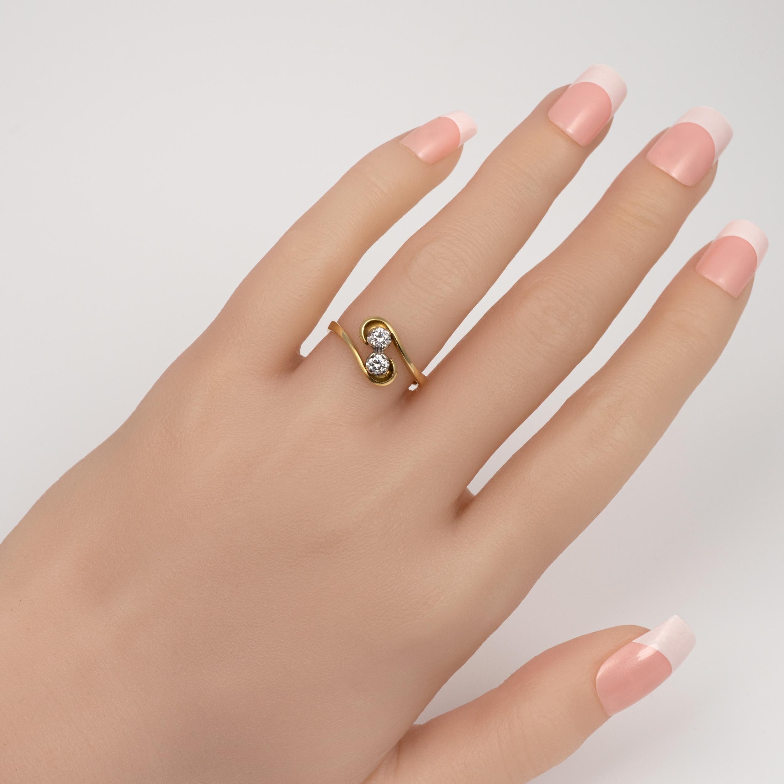 white gold diamond engagement rings