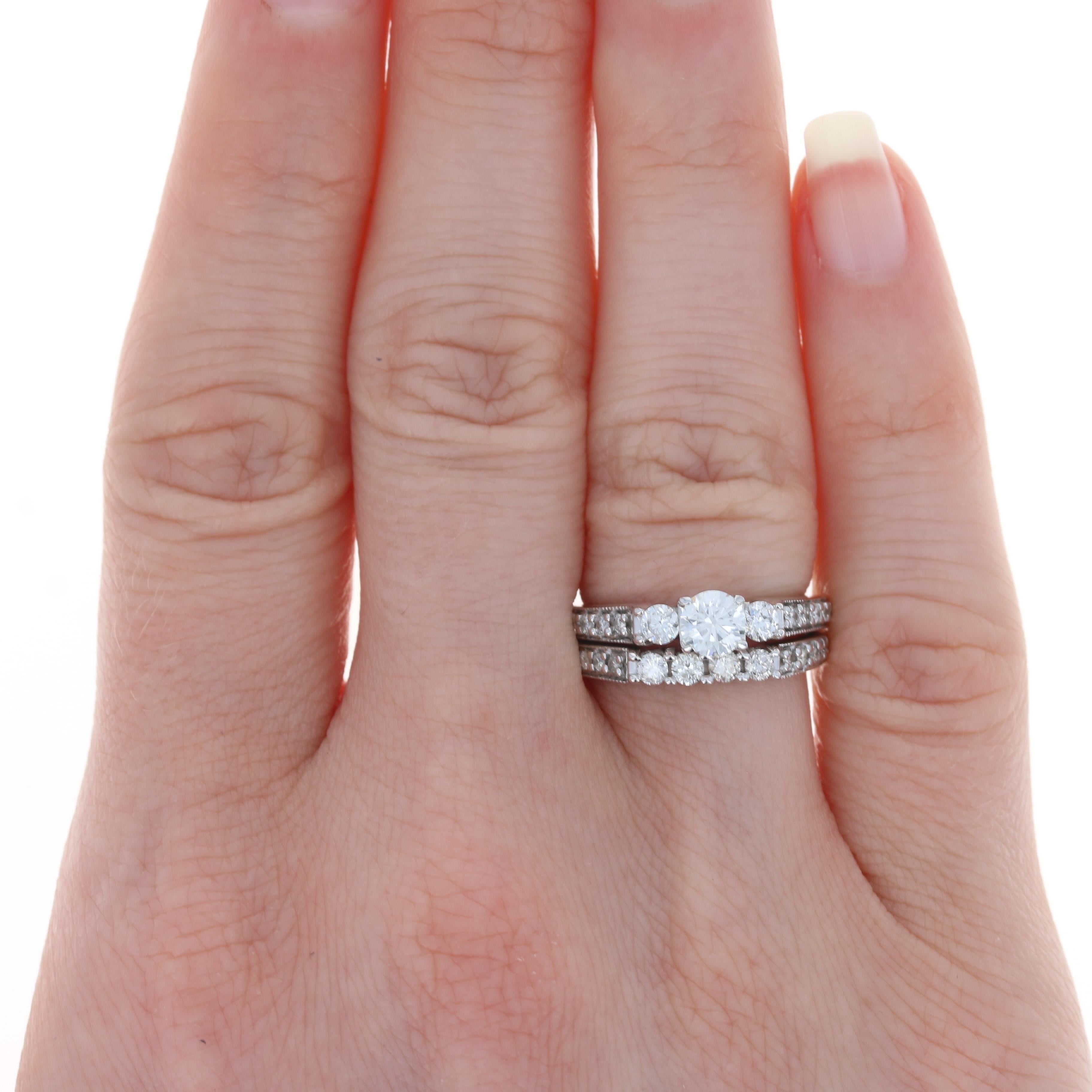 For Sale:  Diamond Engagement Ring & Wedding Band Set, 14k Gold Milgrain Round Cut 1.10ctw 3