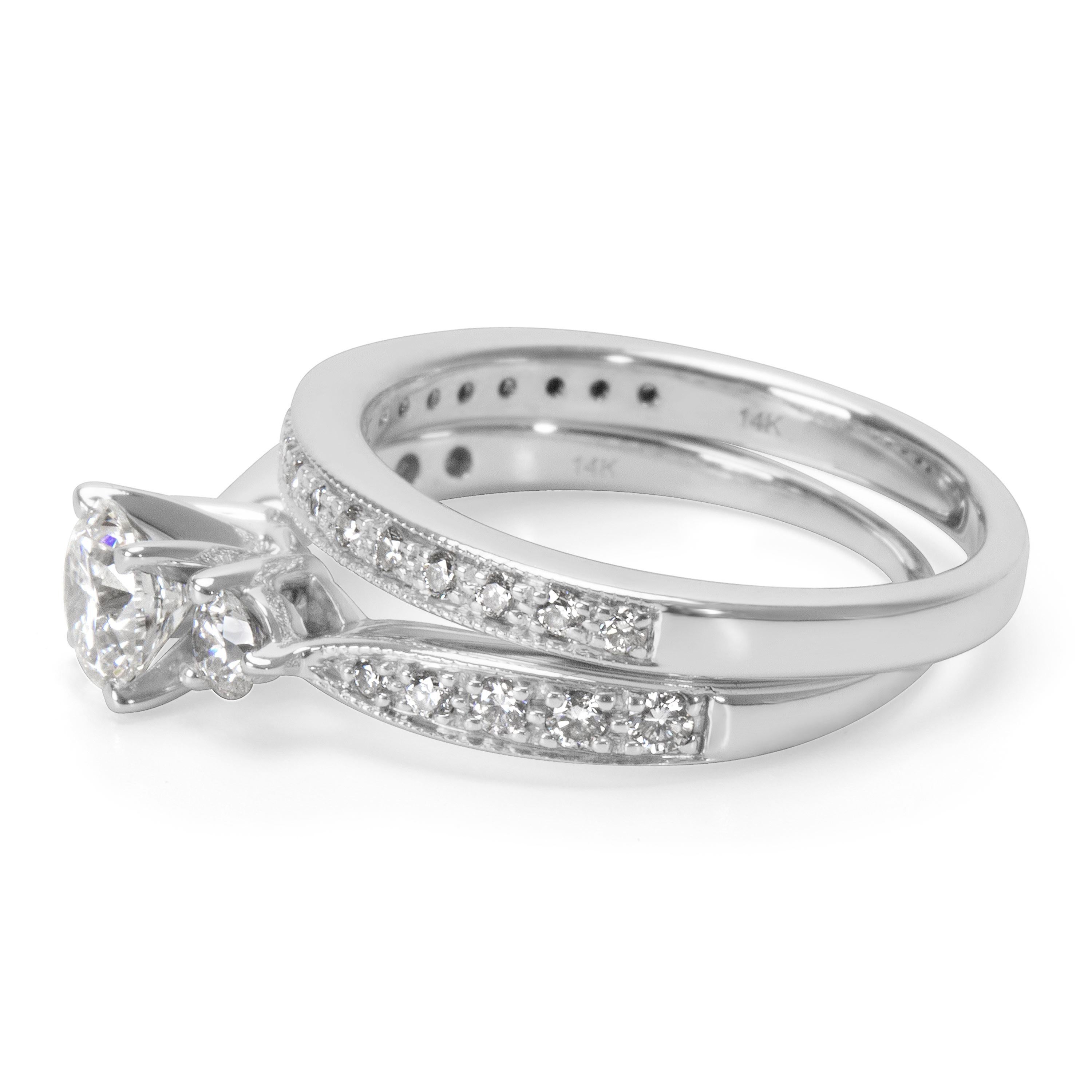 Diamond Engagement Ring Wedding Set in 14 Karat White Gold '1.35 Carat' In Excellent Condition In New York, NY