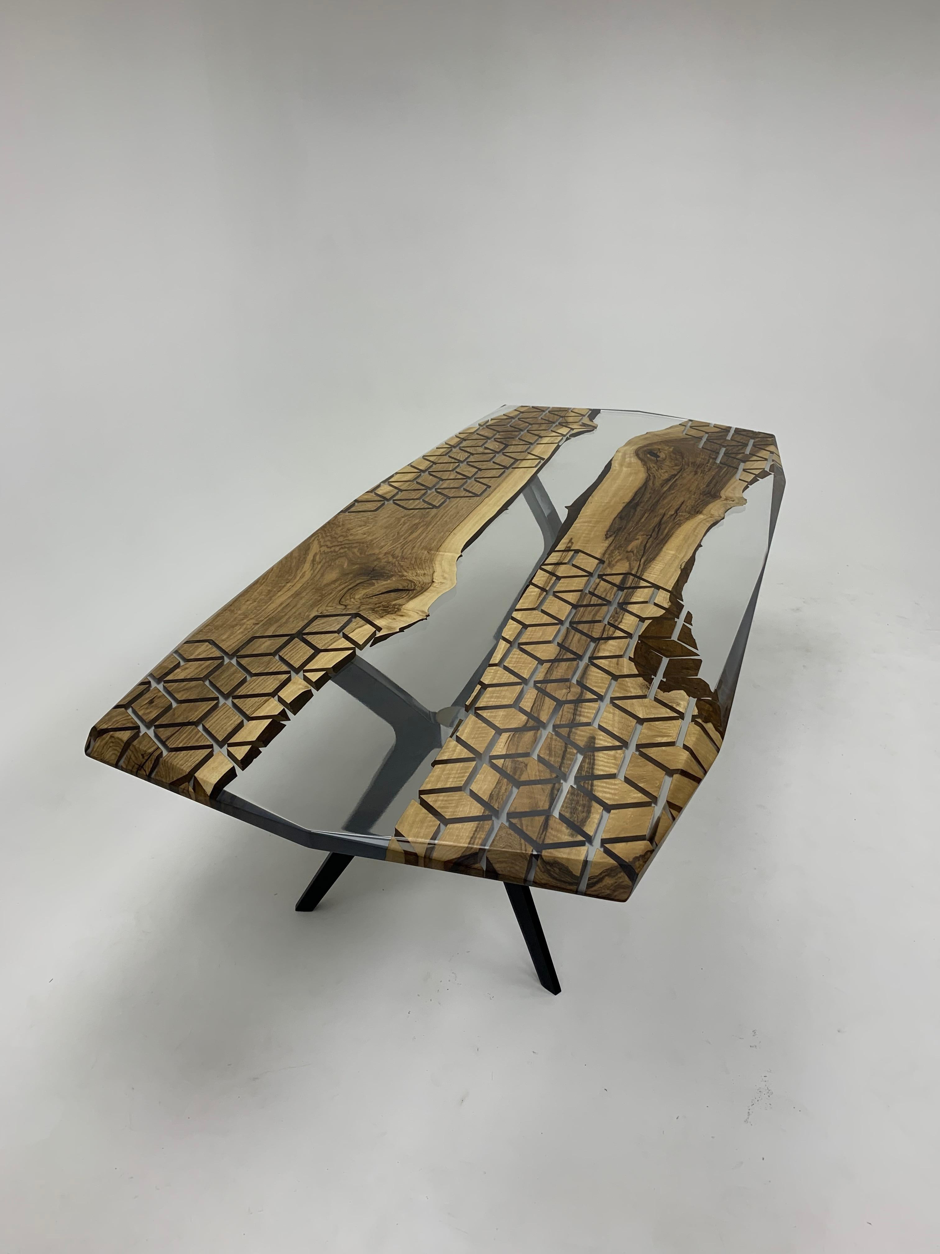 Turkish Diamond Epoxy Resin Live River Live Edge Dining Table For Sale