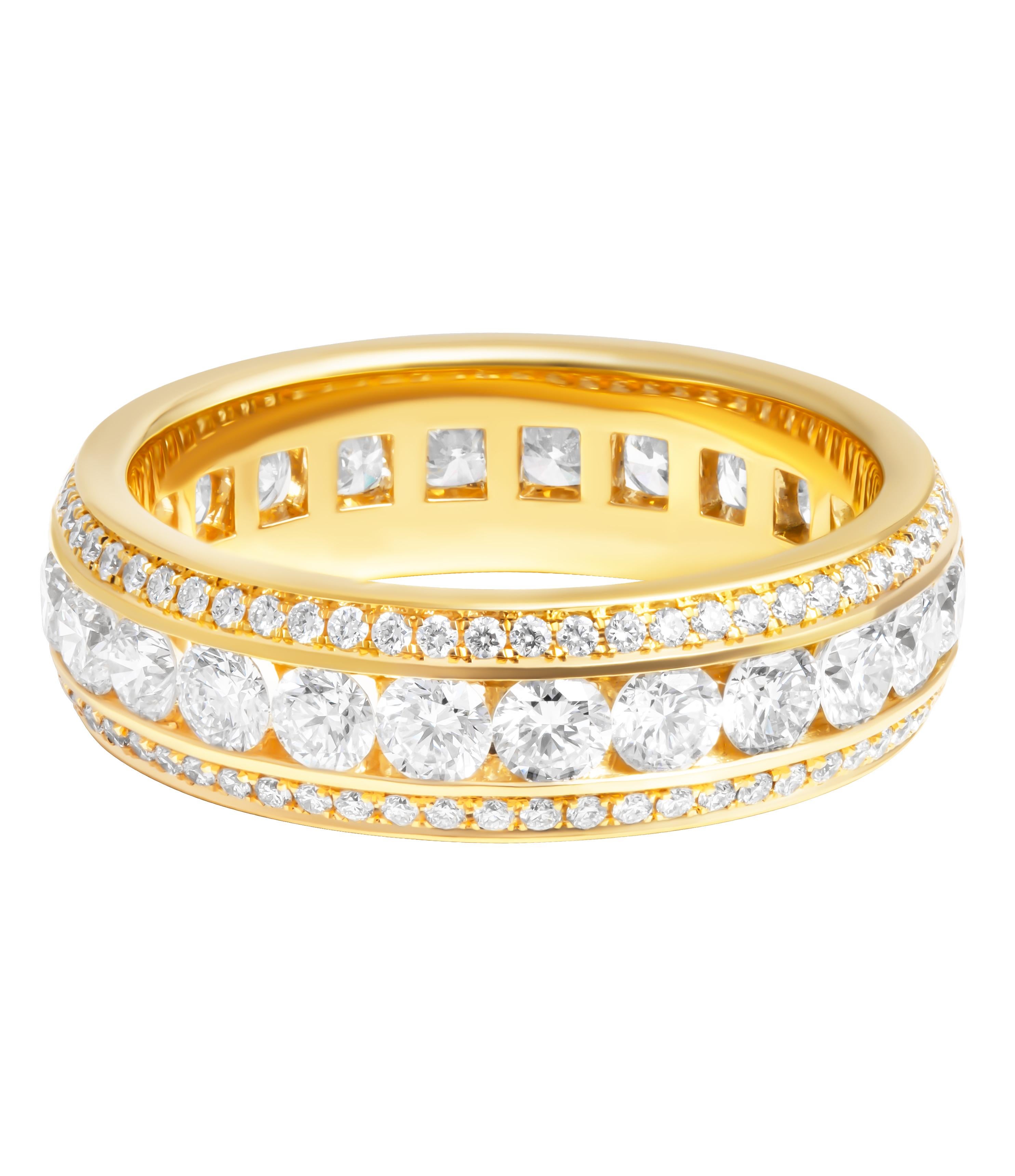 Diamant Eternity 3 Reihen Band (Rundschliff) im Angebot