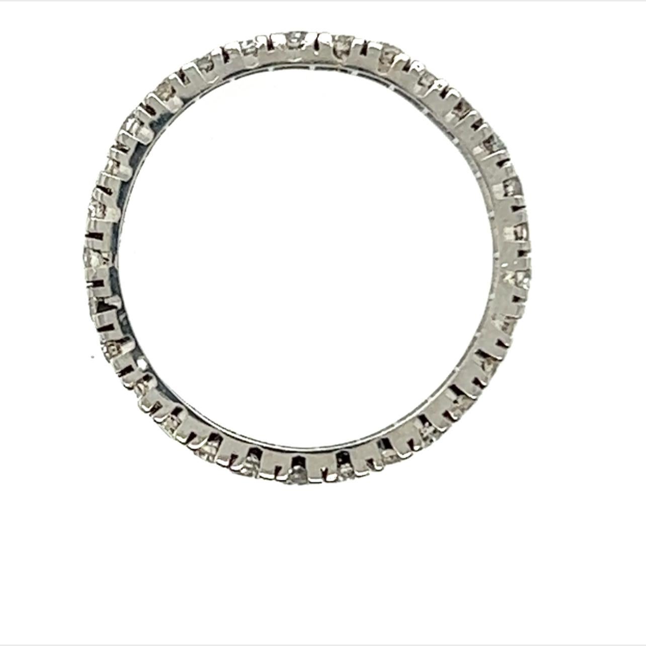 Diamond Anniversary Eternity Band 1.50ct 14K White Gold Wedding Ring



Die Struck Machine Made Band

Solid 14K White Gold 

100% Natural Diamonds

1.50 Carat Diamond Weight

Great Band to Stack

Matches Any Engagement Ring 

Perfect for a Birthday