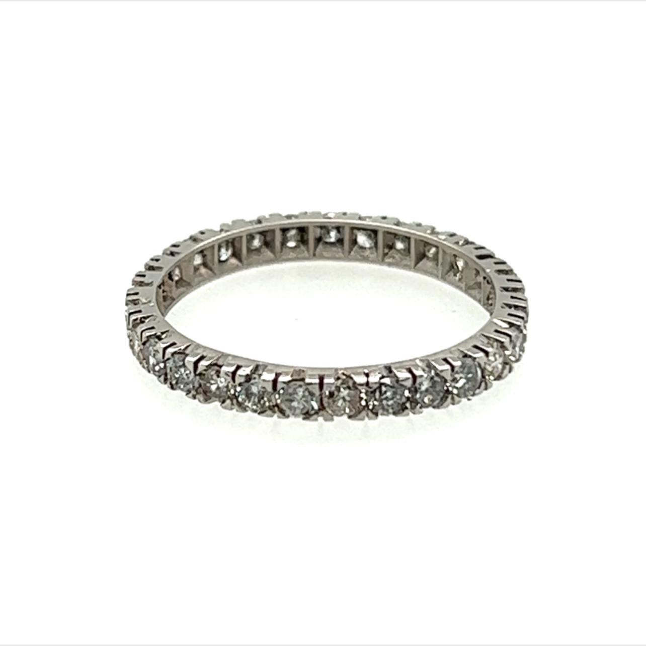 Contemporary Diamond Eternity Band 1.50ct Round Brilliant Wedding Ring 14K For Sale