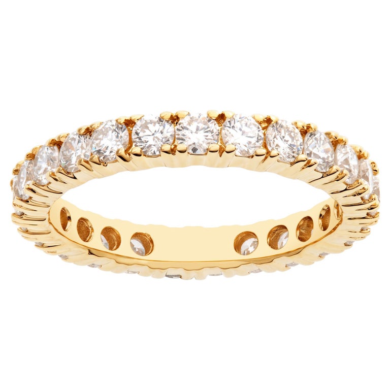 Diamond Eternity Band in 14k Yellow Gold For Sale at 1stDibs