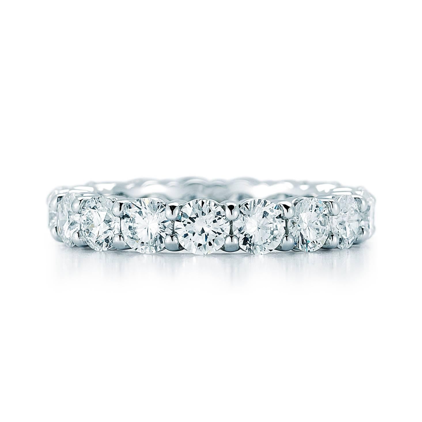 Diamond Eternity Ring in 18K White gold with 16 Round Brilliant diamonds
weighing a total weight of 4.61 Cts , in G Color , SI3 clarity.  

Ring Size:  6

*This ring can be custom made to any finger size - Please inquire for details