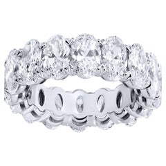 Bague d'éternité en or blanc 18 carats avec diamant taille ovale de 8,5 carats au total