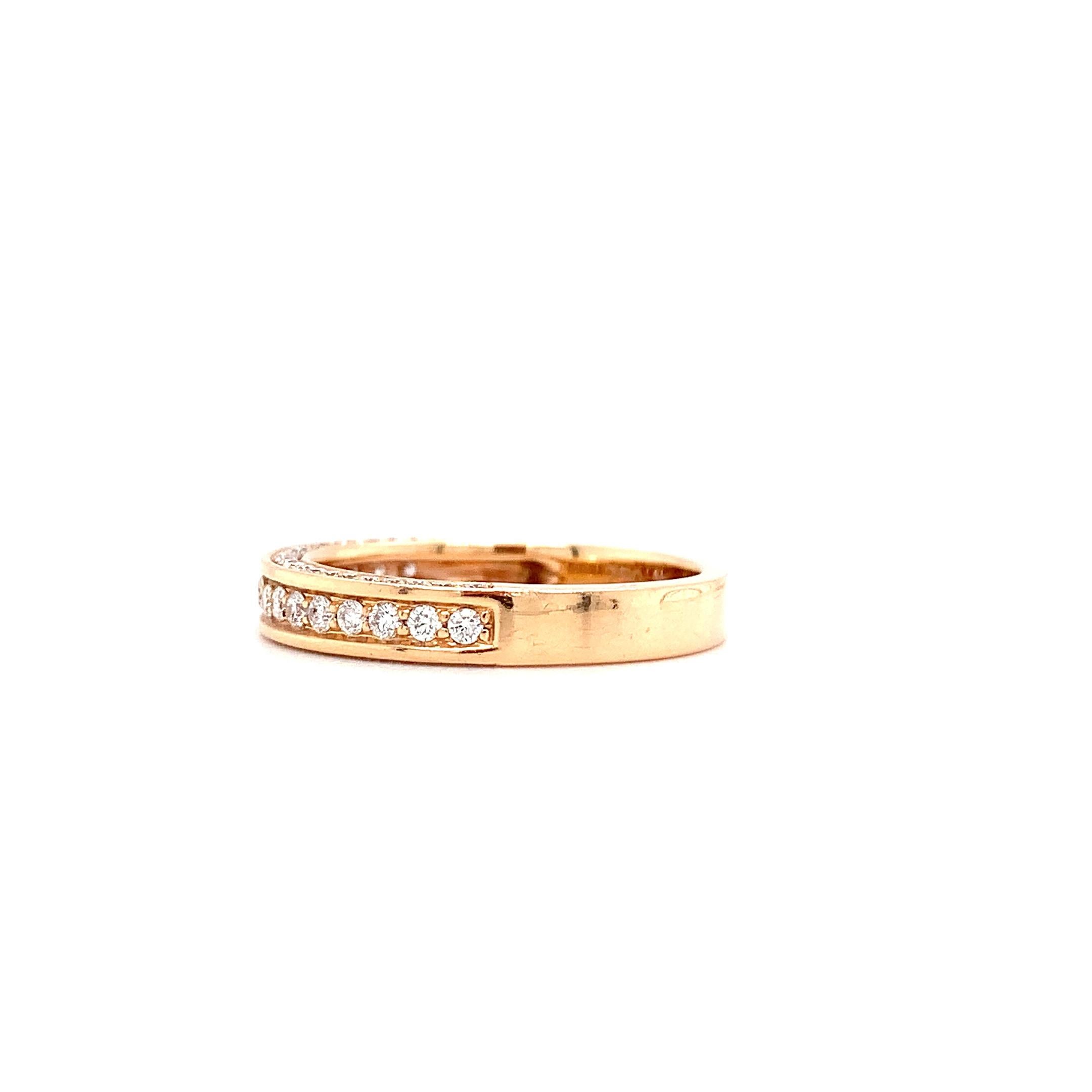 Taille ronde Bague d'éternité en or rose 18 carats avec diamants en vente