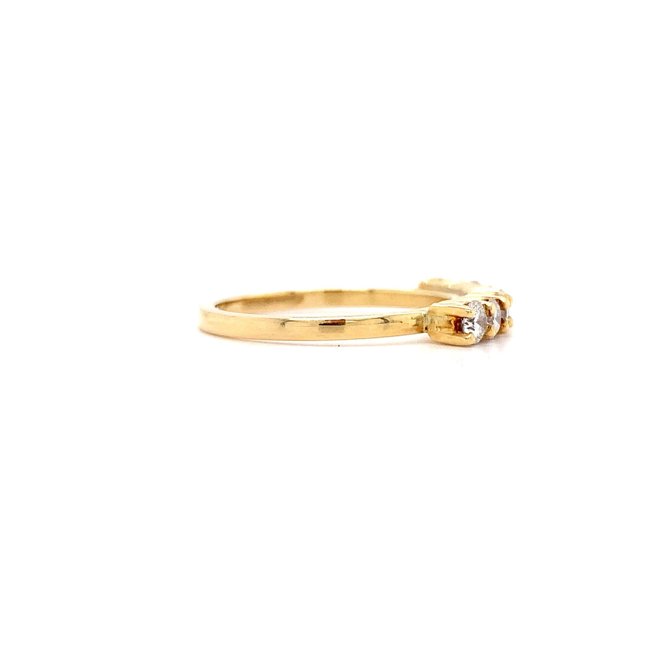 Diamond eternity wedding ring 18k yellow gold In New Condition For Sale In London, GB