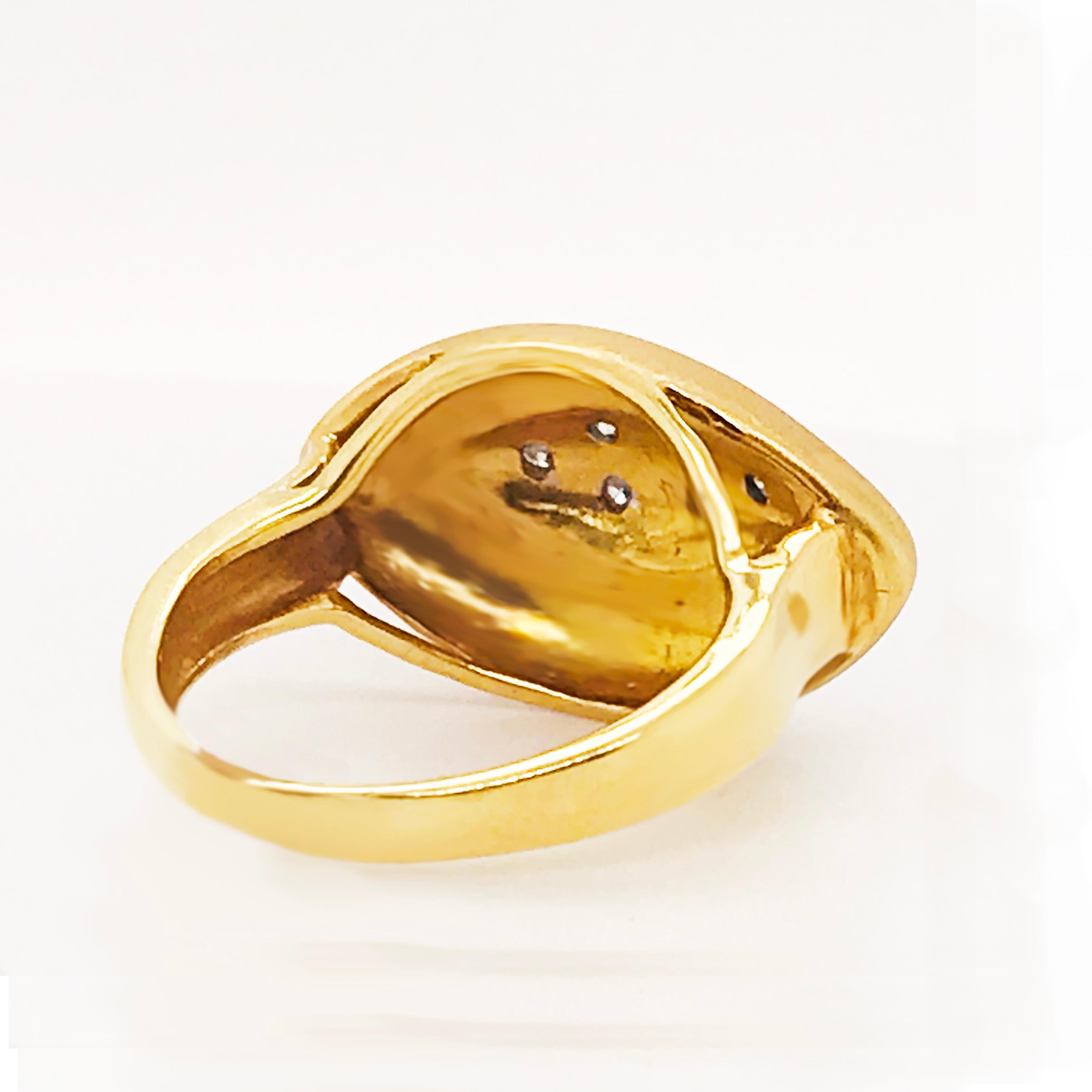 Anello con occhio di diamante Anello con occhio di diamante rotondo e pavé in oro 18 carati Anello satinato personalizzato In condizioni Nuovo in vendita a Austin, TX