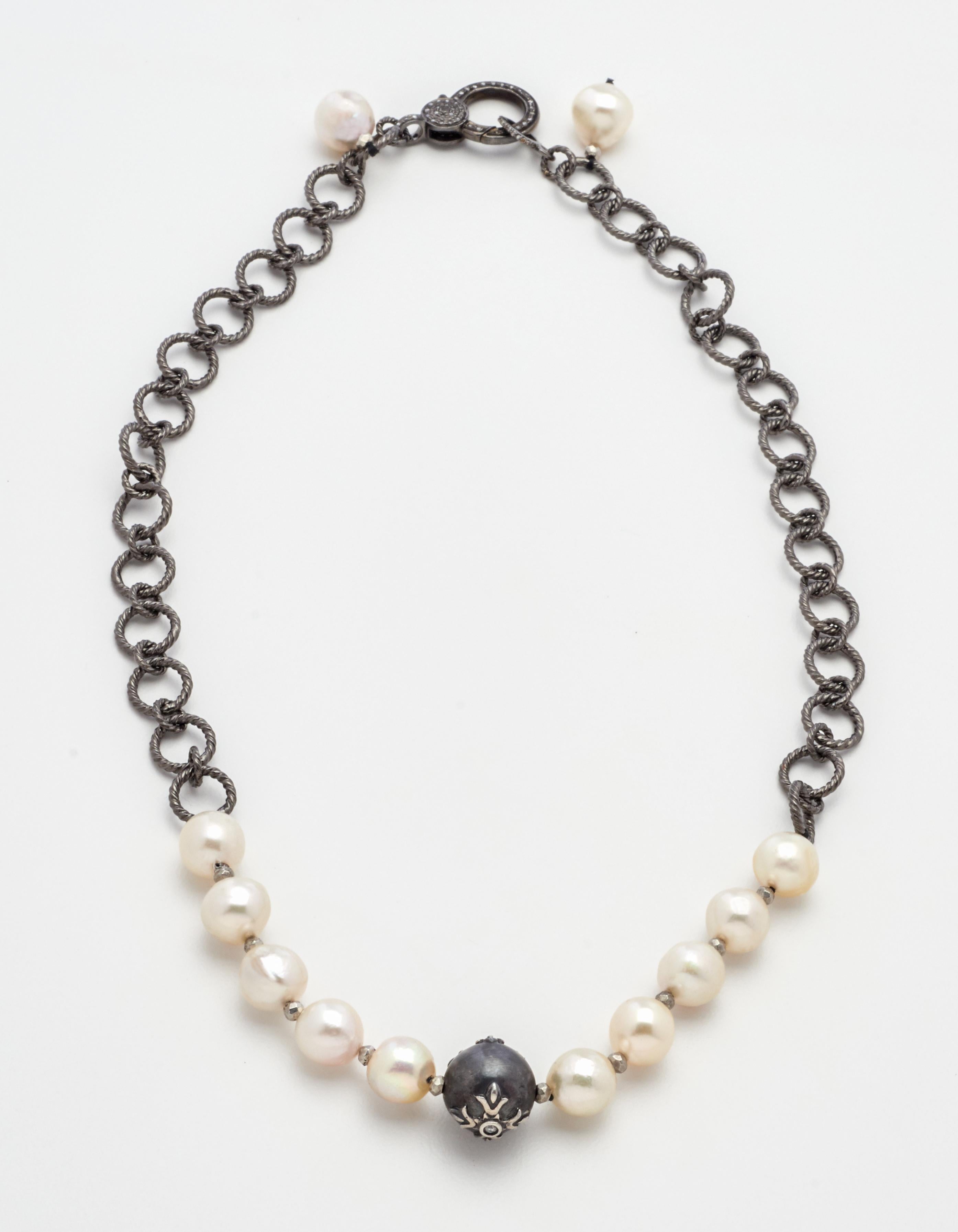 Diamant-Auge Südsee-Tahiti-Perle mit Akoya-Perlen  Kette aus Sterlingsilber (Ungeschliffen) im Angebot