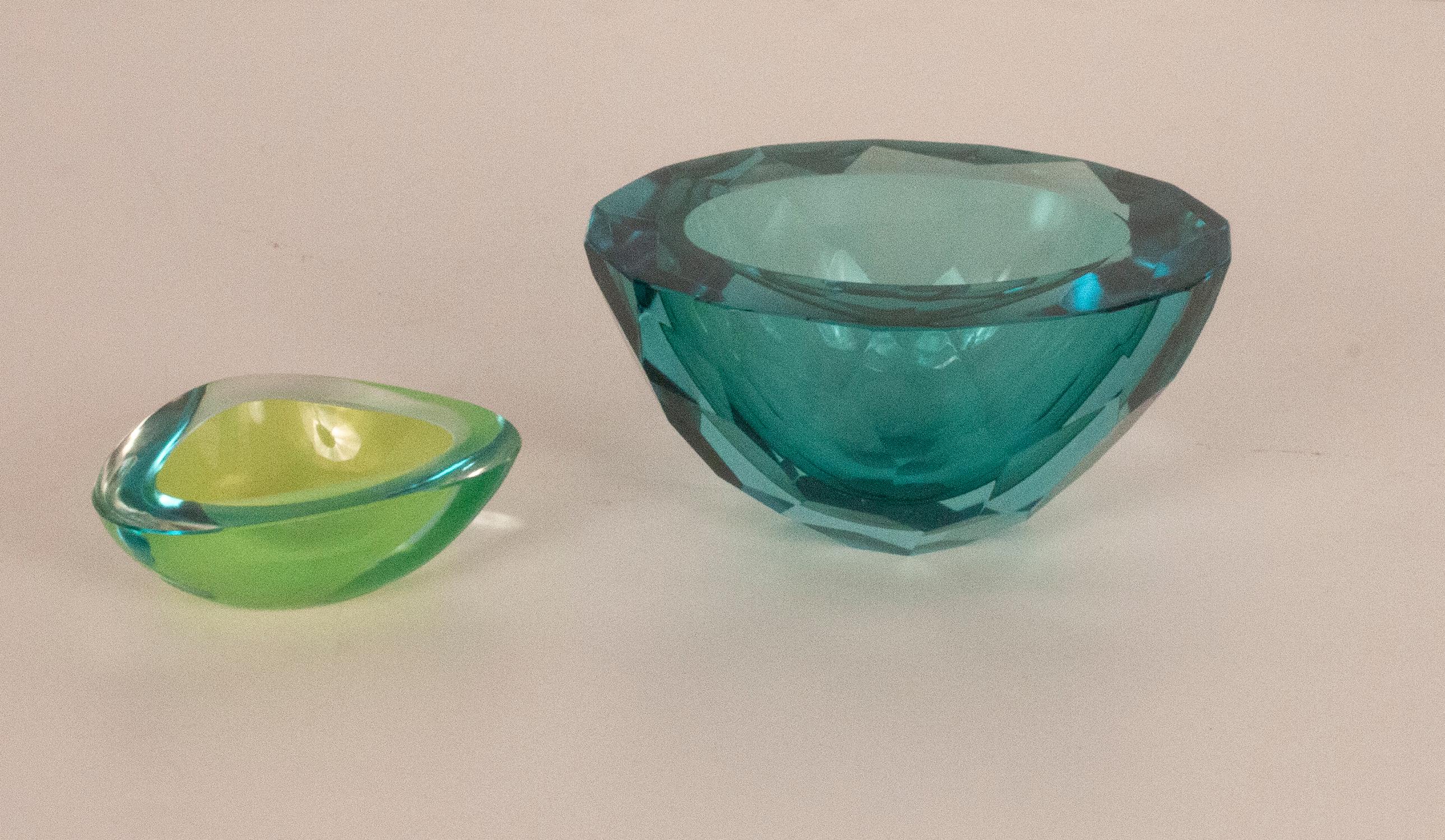 Late 20th Century Diamond Faceted Murano Blue Glass Bowl, 1070s