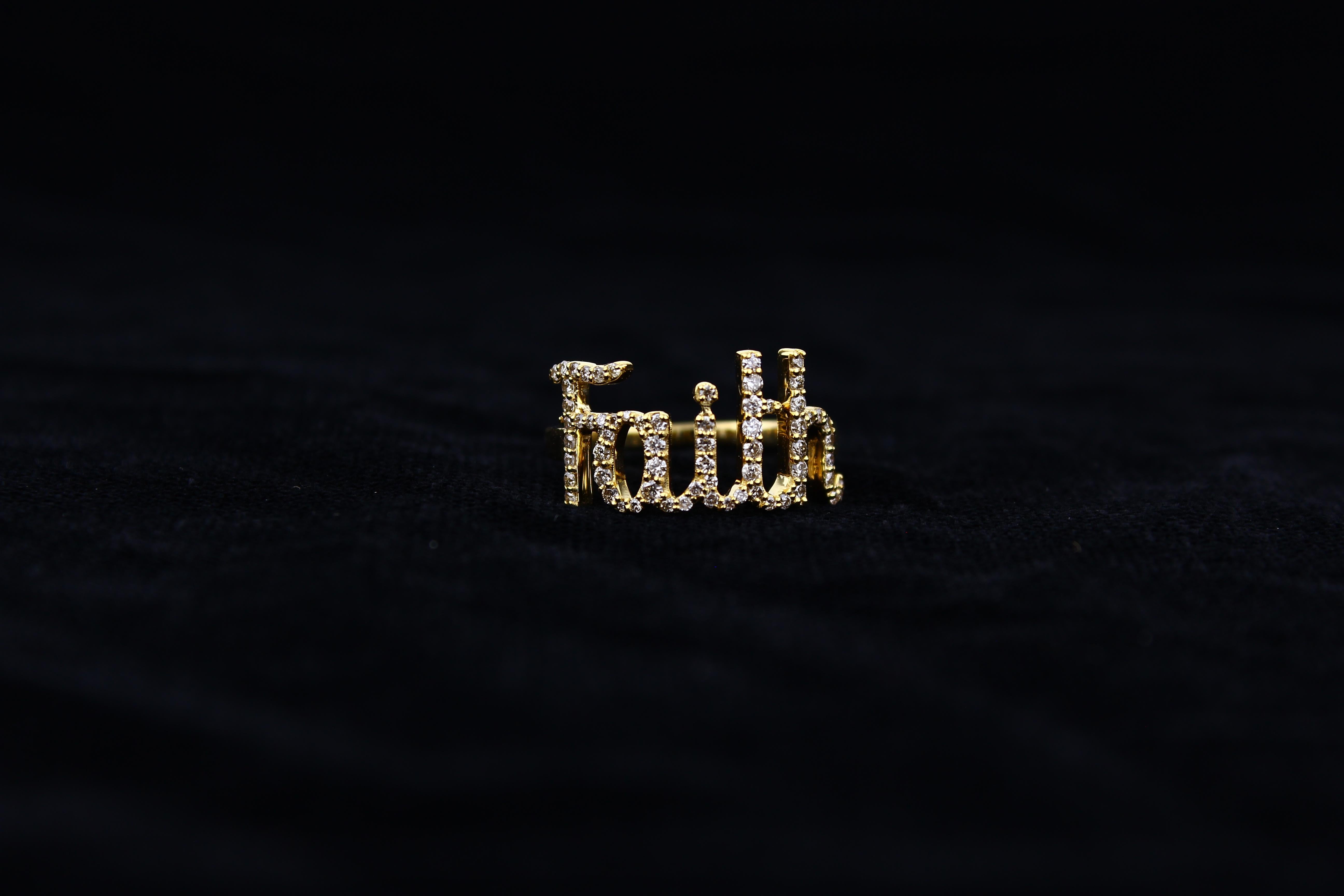 Im Angebot: Diamant-Faith-Ring aus 18 Karat massivem Gold mit Diamant () 10