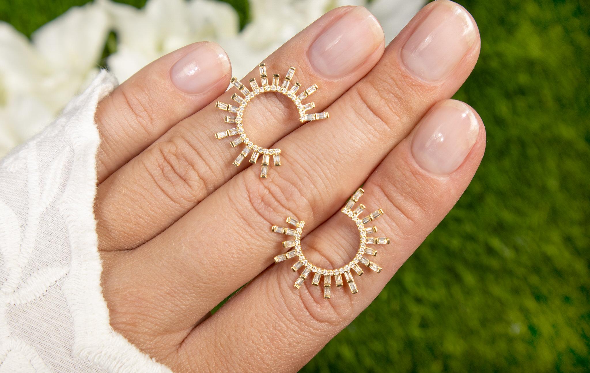 Contemporain Boucles d'oreilles éventail en or jaune 14K en vente