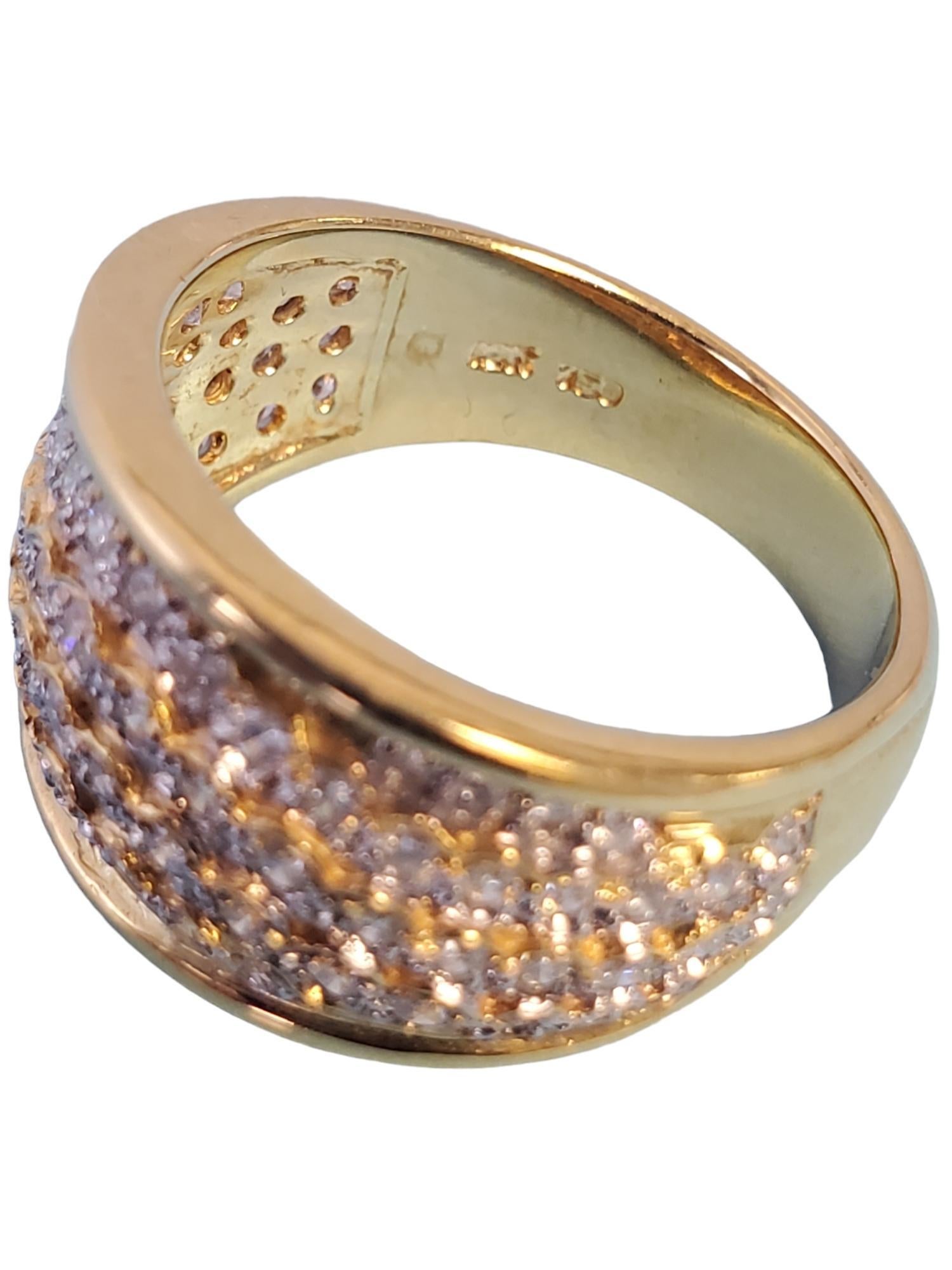 Round Cut Diamond Fashion Band 18k Yellow Gold Tapered Ring .78tcw White VS Diamonds For Sale