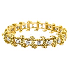 Diamond Fashion Bracelet in 18k Braided Design
