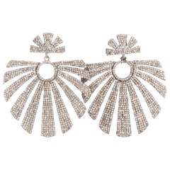 Pendientes colgantes de moda con diamantes