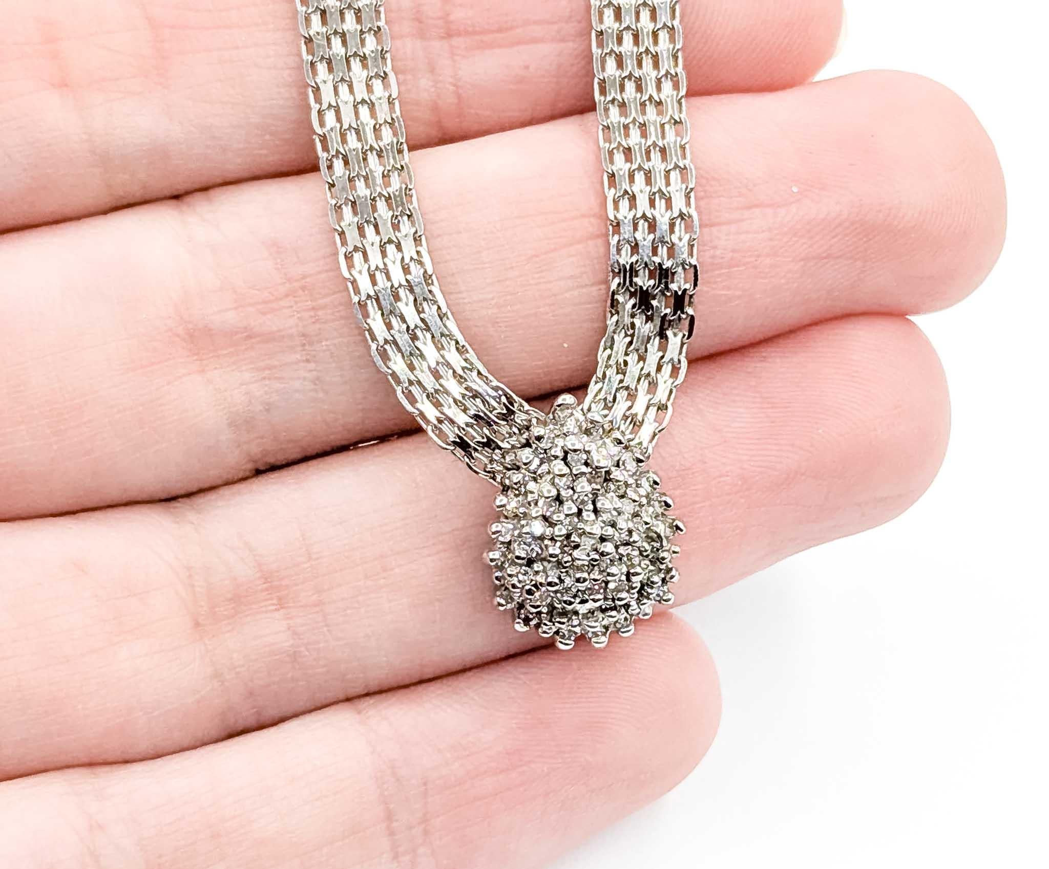 Modische Diamant-Halskette aus 10k Weißgold Damen im Angebot