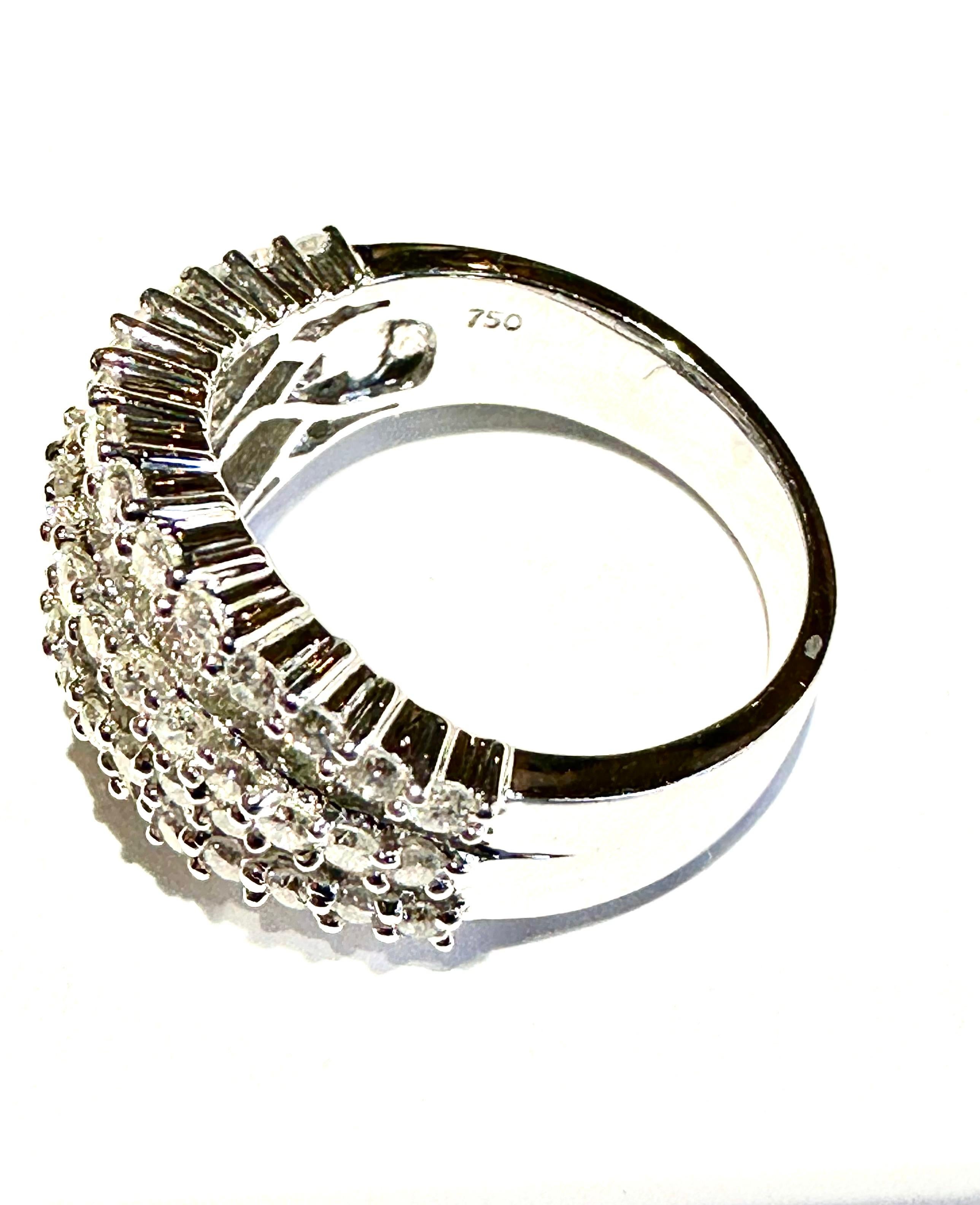 Diamant-Mode-Ring 18K Weißgold 2,40 CT T.W. Baguette- und runde Diamanten Damen im Angebot