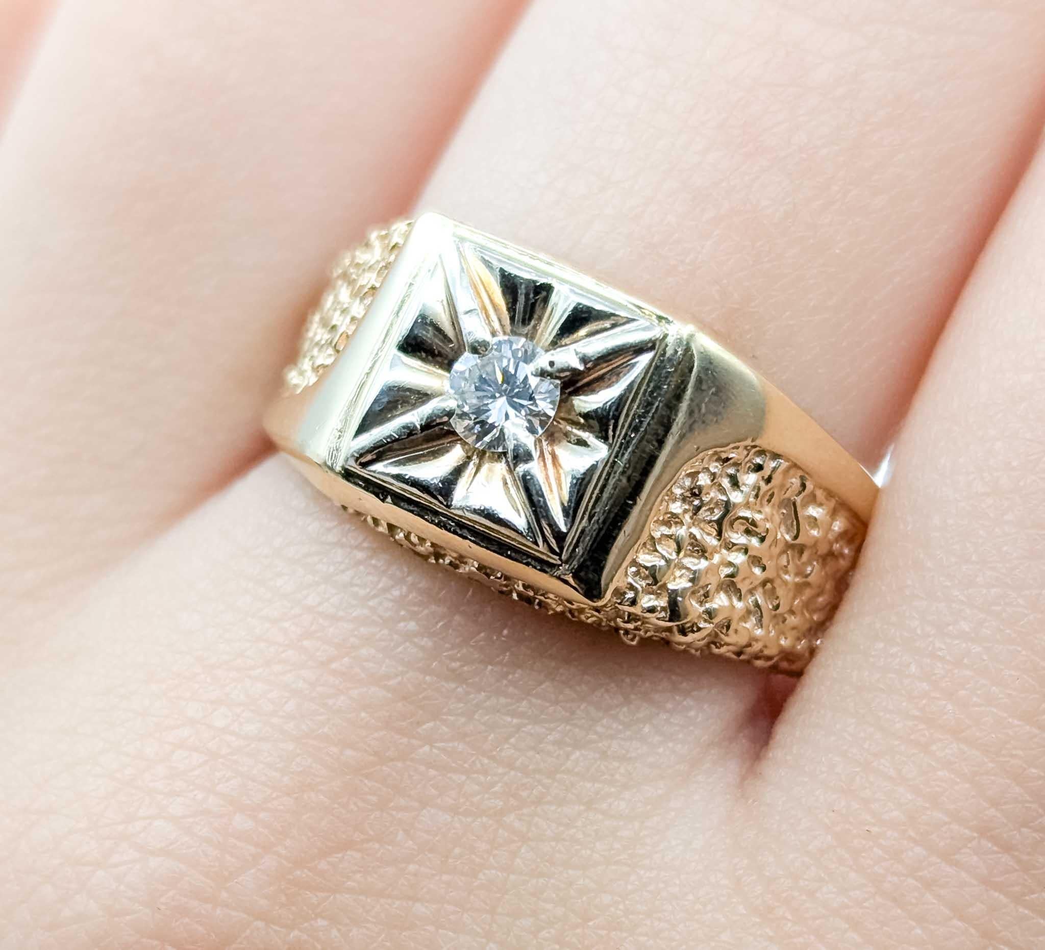 Diamant-Mode-Ring in 14k Gelbgold im Zustand „Hervorragend“ im Angebot in Bloomington, MN