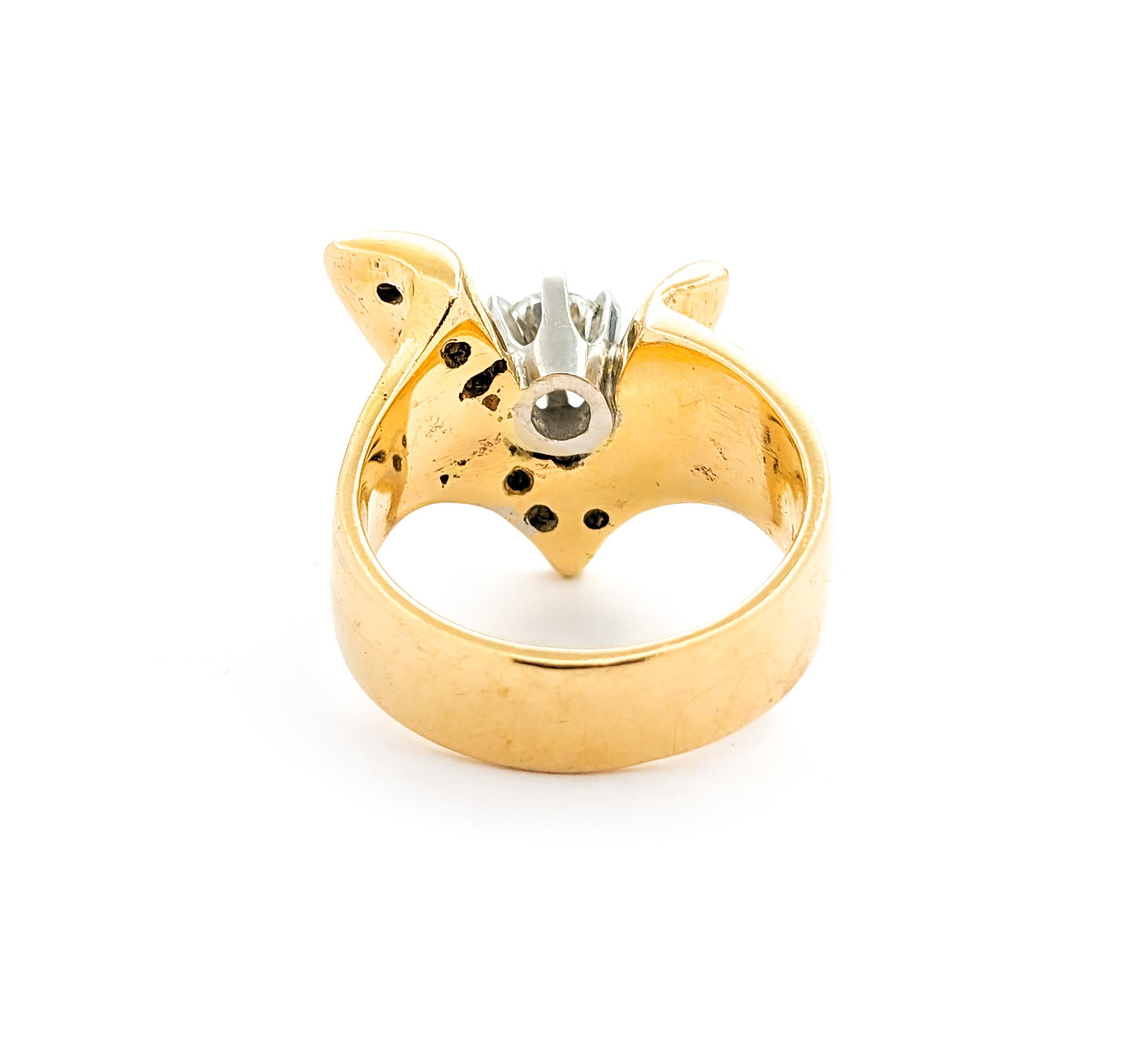 Diamond Fashion V Ring In Yellow Gold For Sale 3