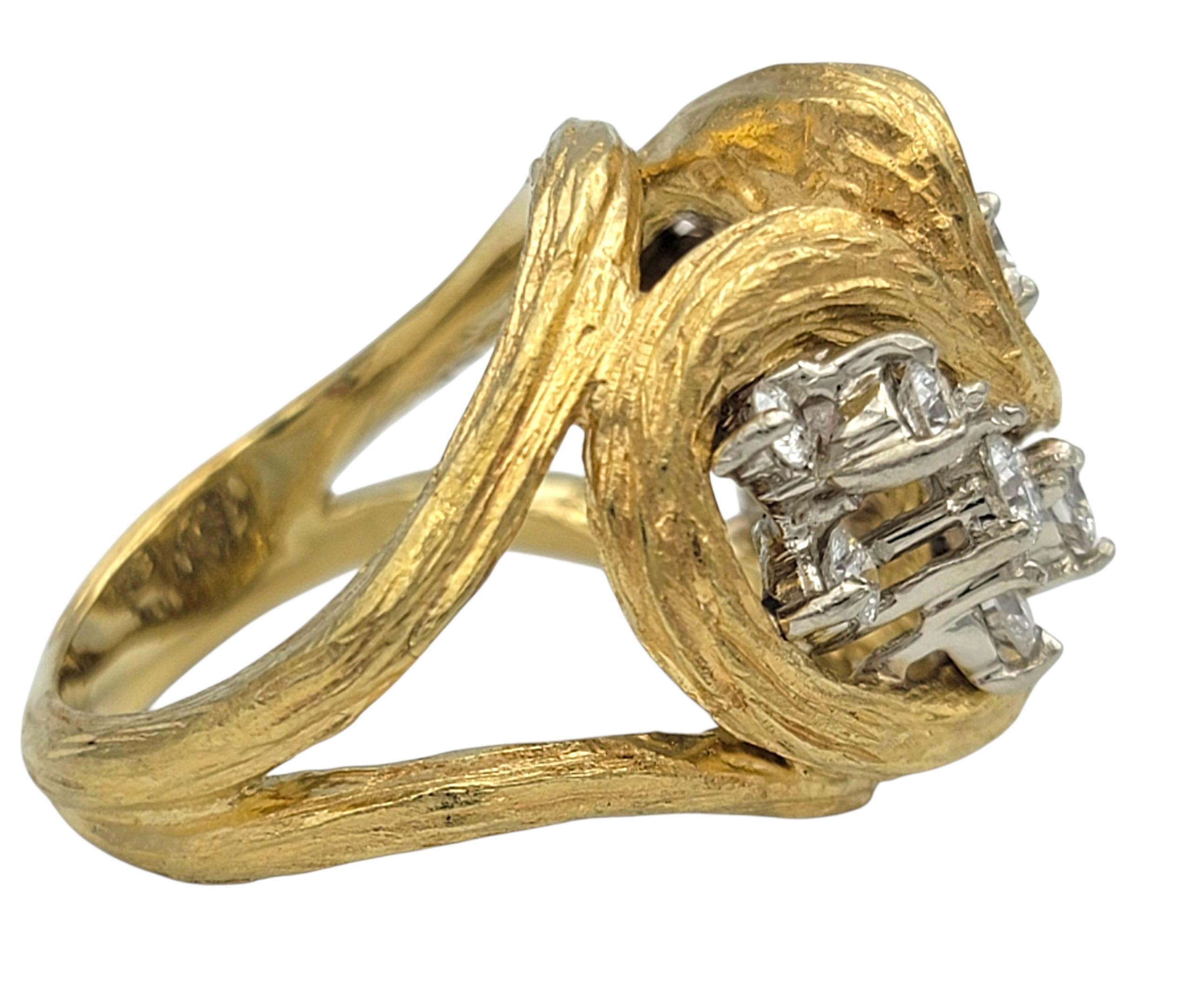 Donna Anello Cocktail con Diamante Faux Boi a Grappolo in Oro Giallo 18 Karati in vendita