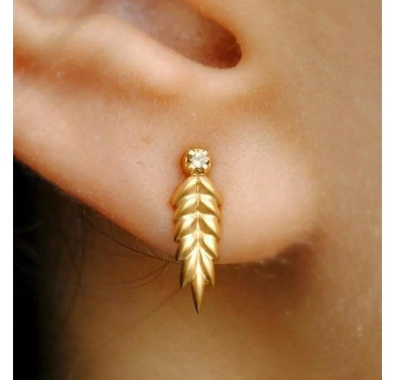 Diamond Fern Earring 14k Gold Diamond Ear Sweep Climber Leaf Nature Jewelry Gift
Light weight can be worn everyday

Additional information:
Condition: New without tags: A brand-new, unused, and unworn item (including handmade items) that is not in