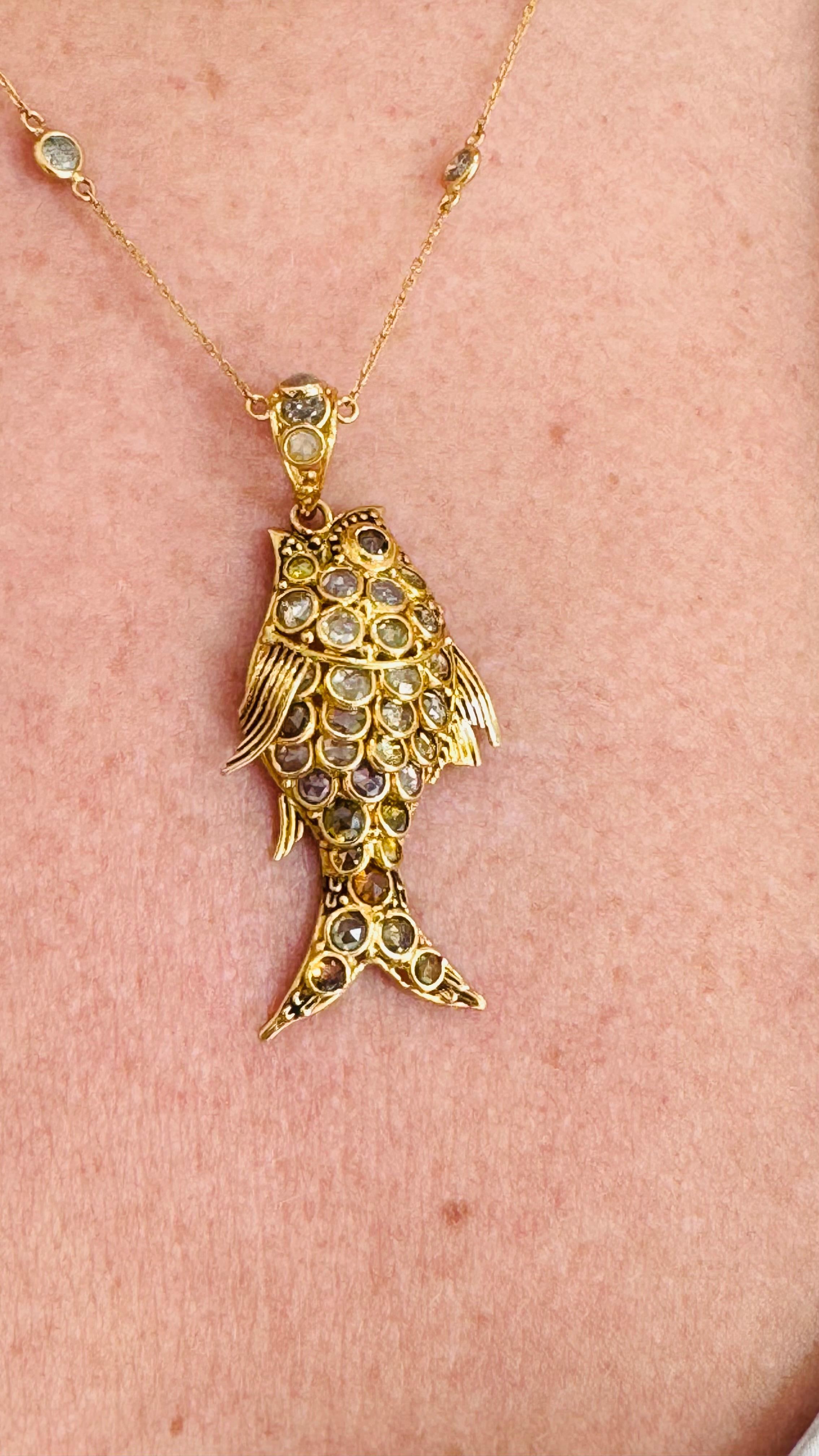 fish design necklace
