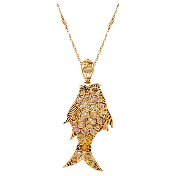 Diamond Fish Chain Diamond Fish Pendant Fish in 18k Yellow Gold For Sale at 1stDibs