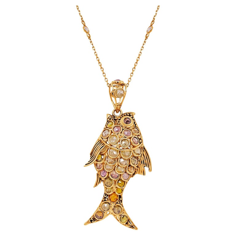 18K Yellow Gold Articulated Fish Charm Pendant For Sale at 1stDibs