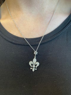 Diamond Fleur De Lis Design Pendant Necklace 18k White Gold