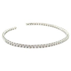 Diamond Flex Bangle Bracelet in 18k White Gold