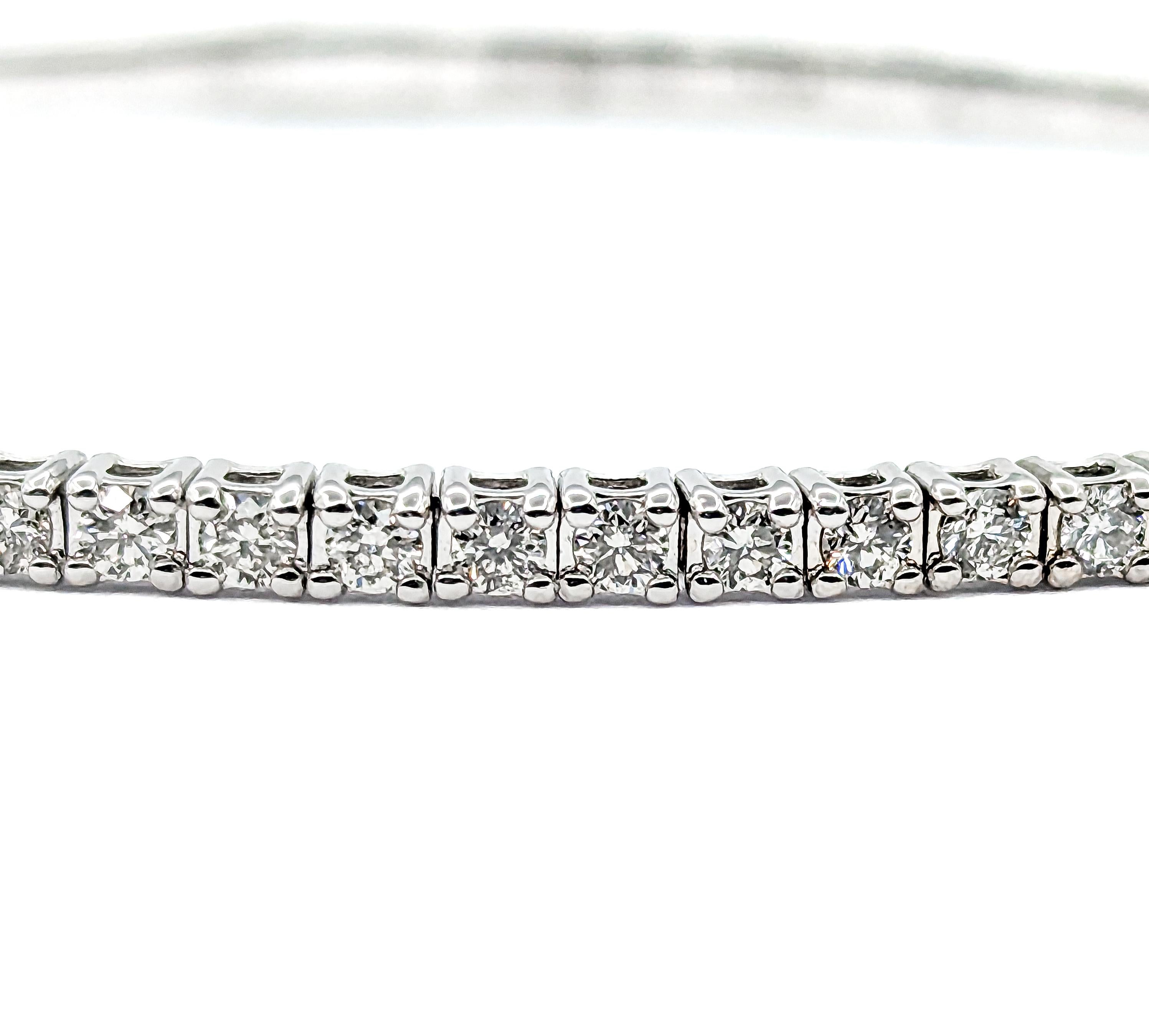Flex Diamant-Armreif aus Weißgold mit Diamanten 1