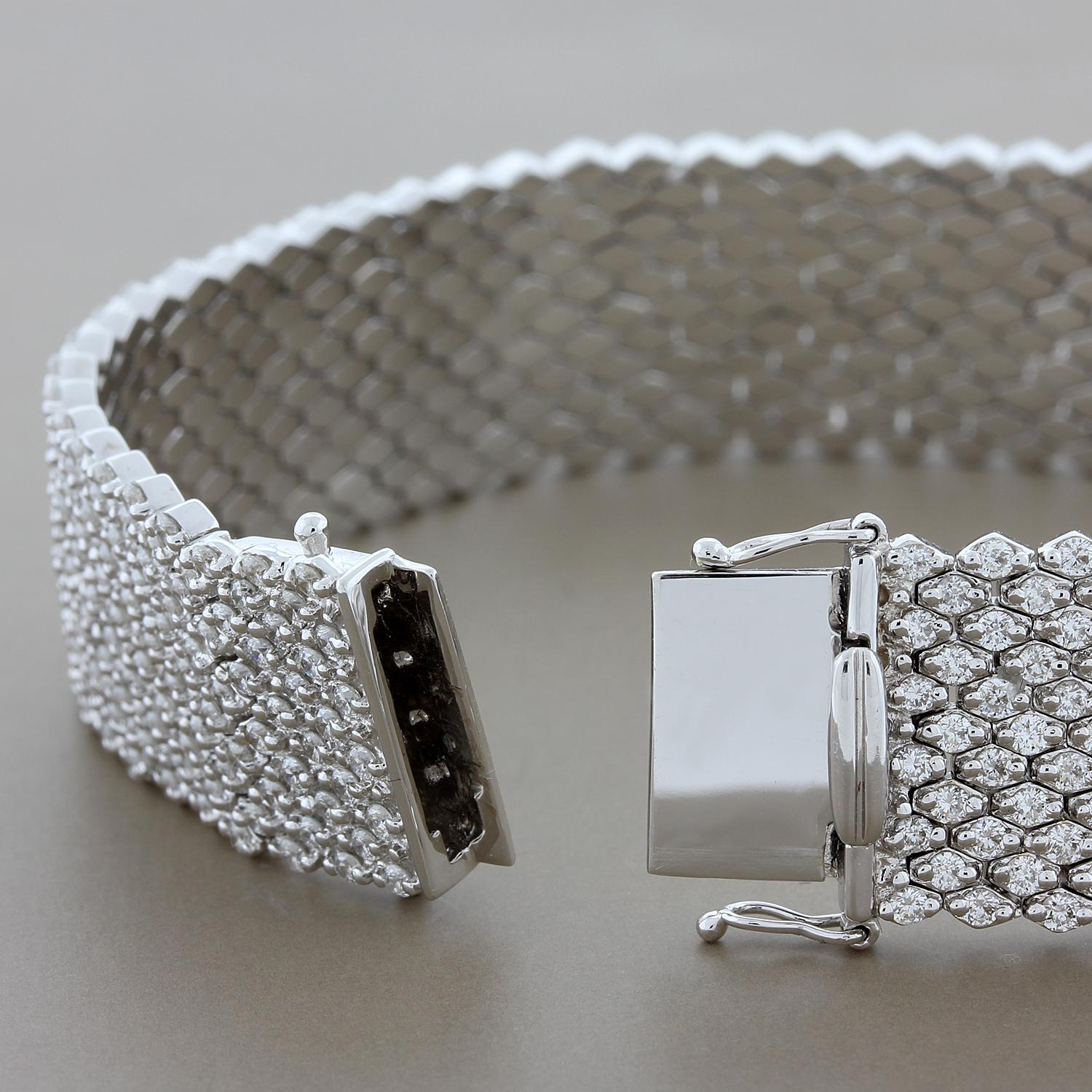 De las mujeres Pulsera flexible de oro con diamantes en venta