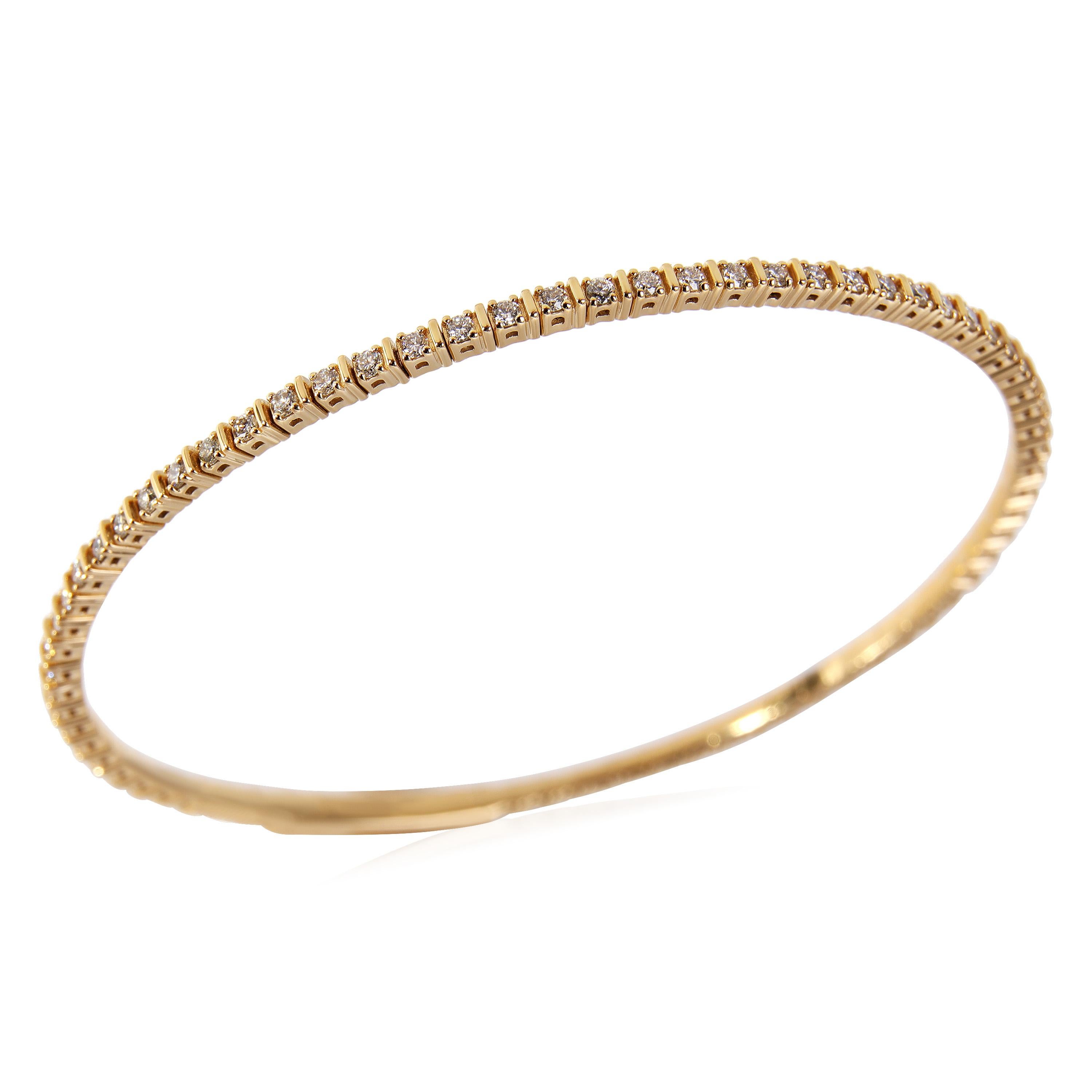 Diamond Flexible Bangle in 18k Yellow Gold (1 CTW)

PRIMARY DETAILS
SKU: 120802
Listing Title: Diamond Flexible Bangle in 18k Yellow Gold (1 CTW)
Condition Description: Retails for 2495 USD. Never Worn / Like New and in excellent condition. Bracelet
