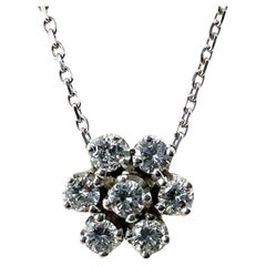 Diamond Floral 18 Karat White Gold Pendant Necklace Modern