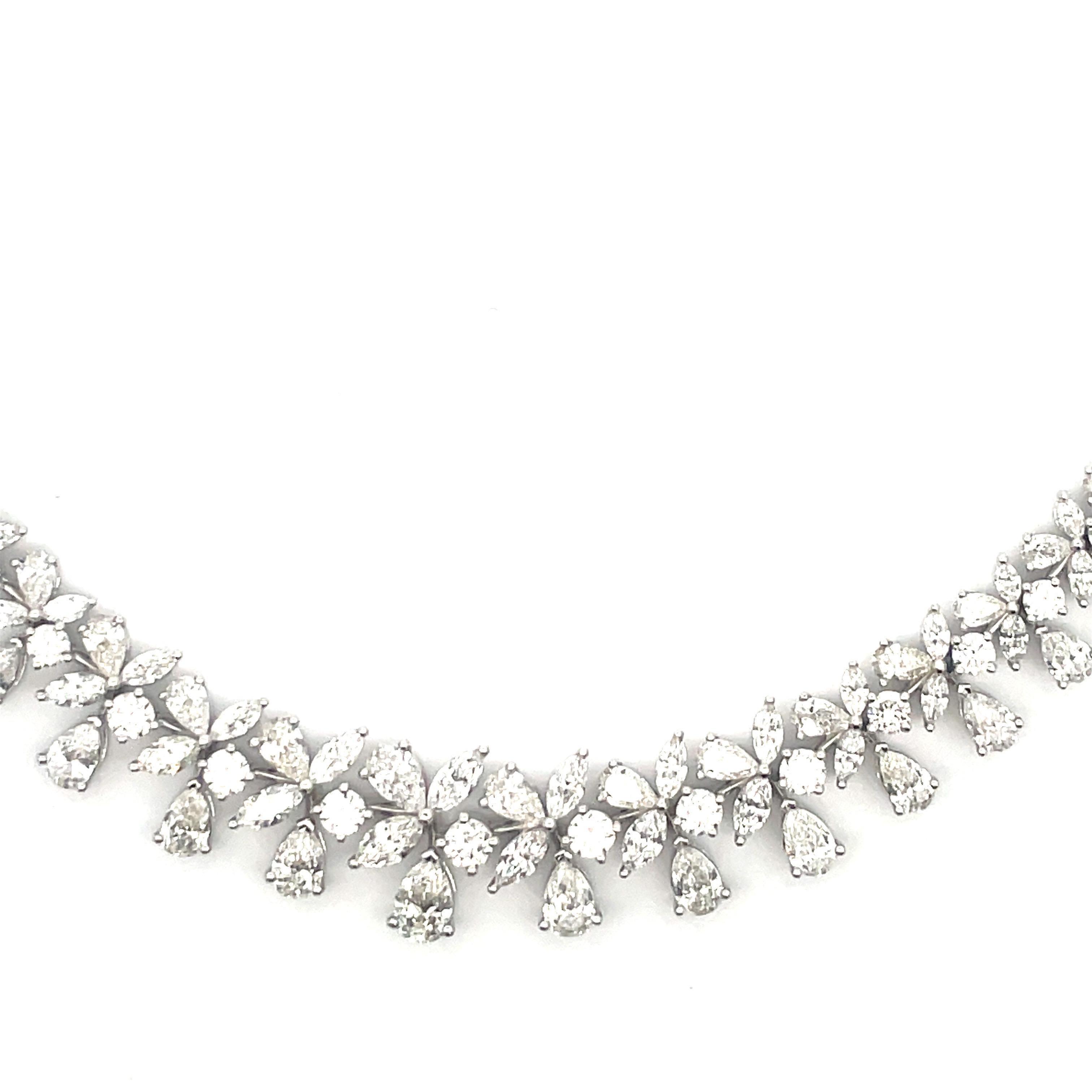 Diamond Floral Cluster Drop Necklace 26.19 Carats 18 Karat White Gold F-G VS2 For Sale 8