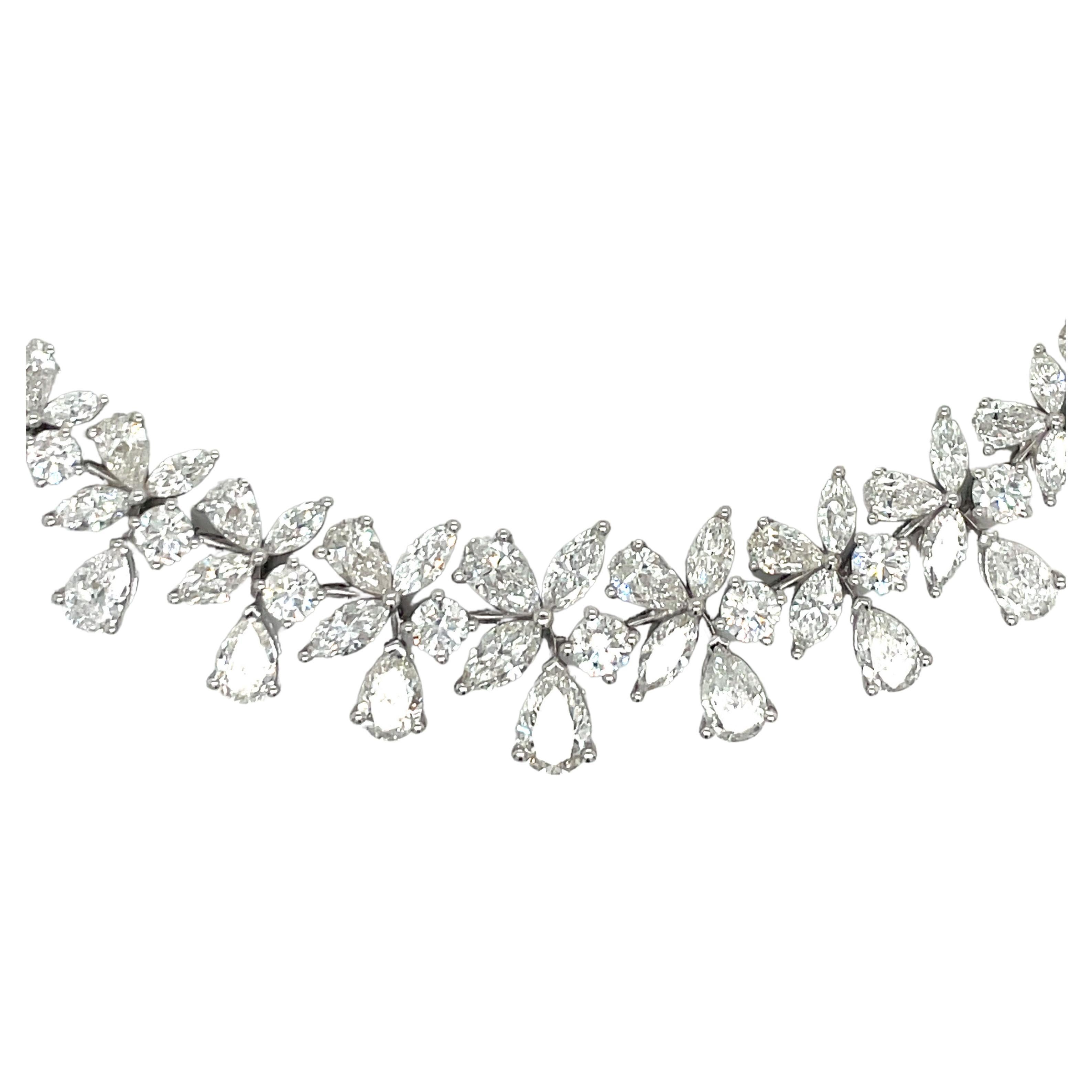 Diamond Floral Cluster Drop Necklace 26.19 Carats 18 Karat White Gold F-G VS2 For Sale 4