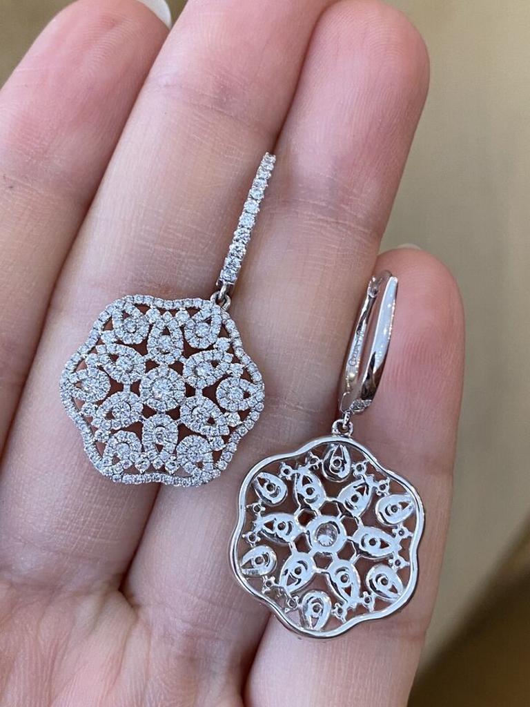 Women's Diamond Floral Dangle/Drop Earrings 2.45 carat total weight in 18k White Gold For Sale