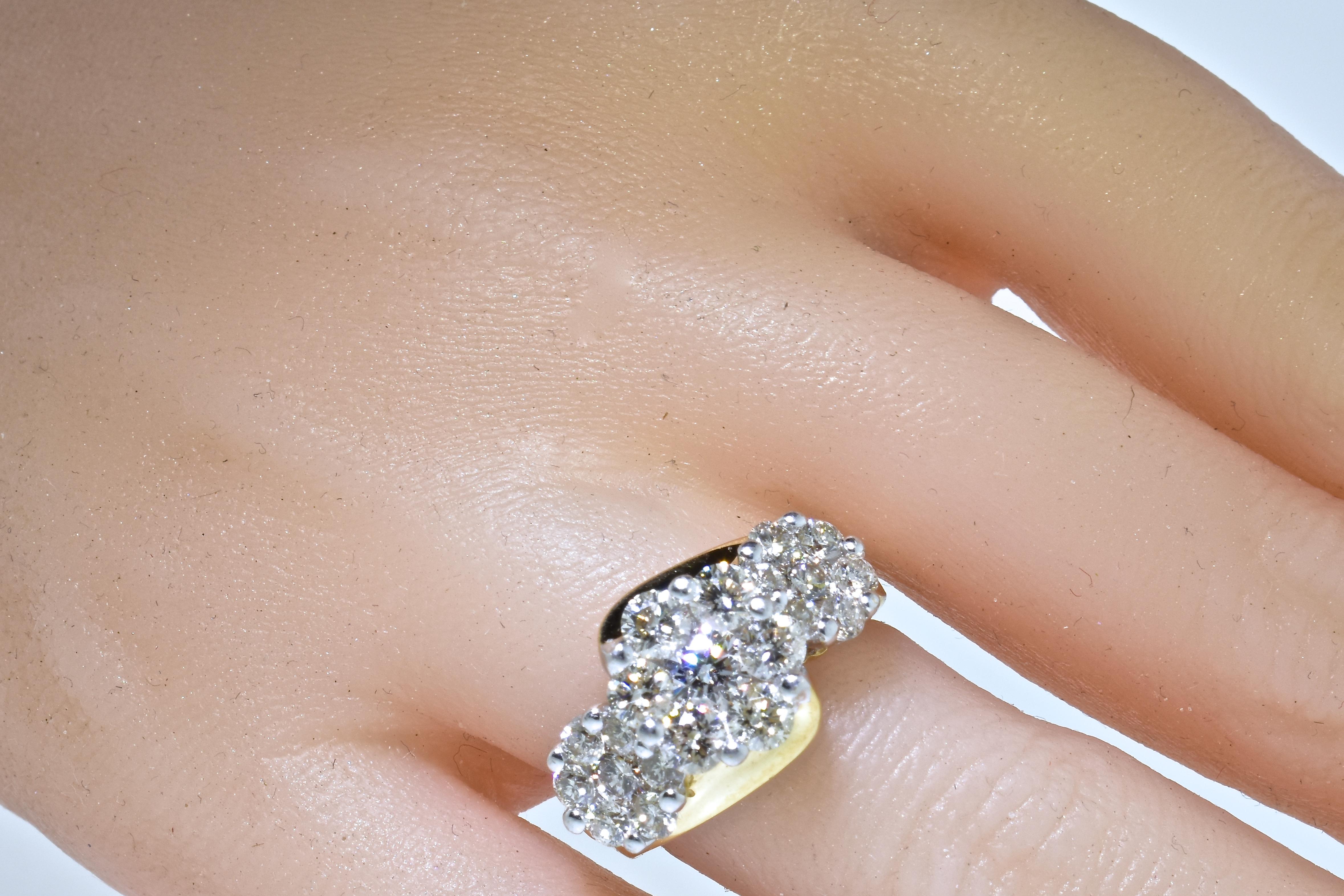 Diamond Floral Motif Ring 3