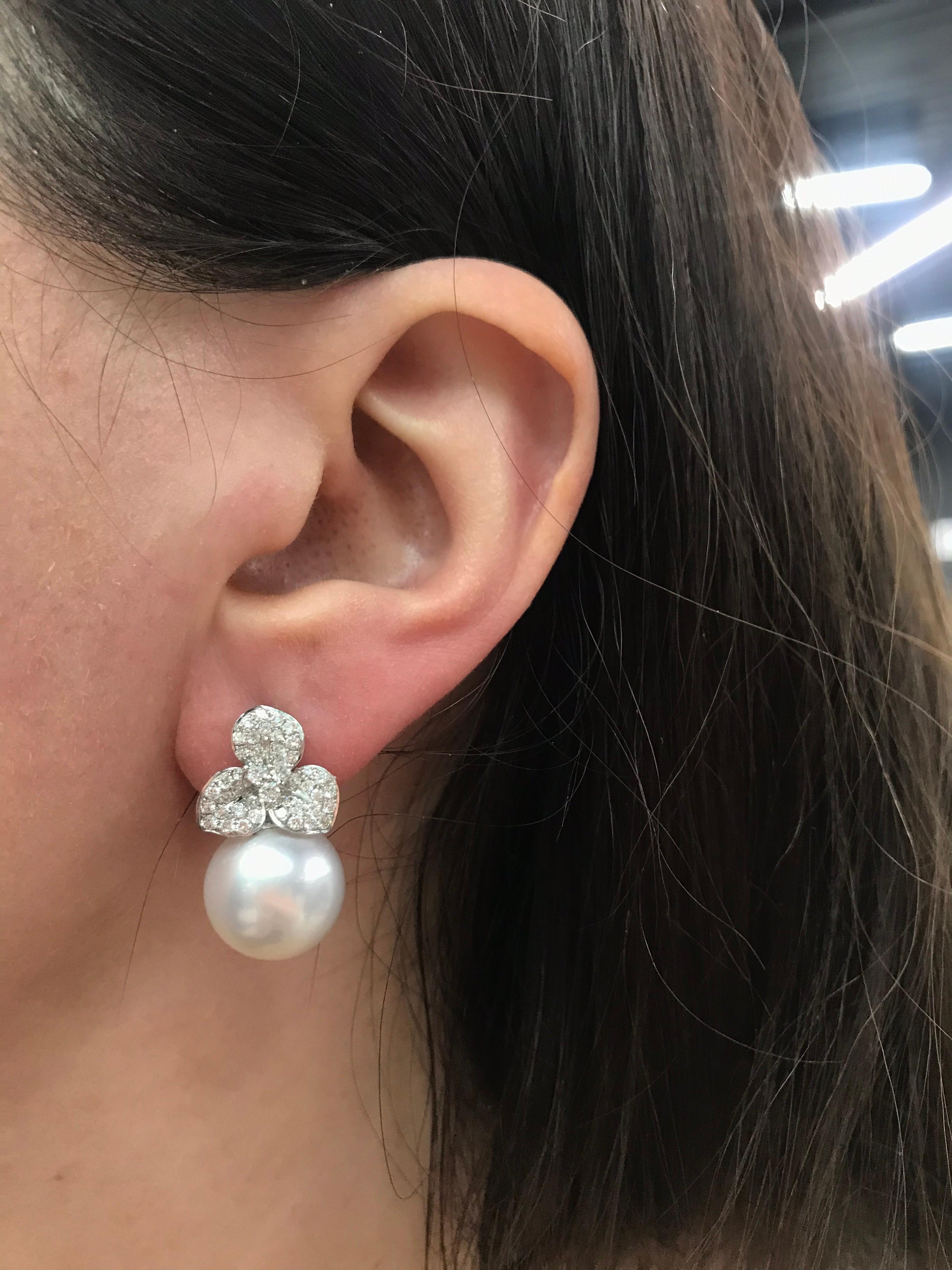 Contemporary Diamond Floral South Sea Pearl Earrings 0.88 Carat 18 Karat White Gold