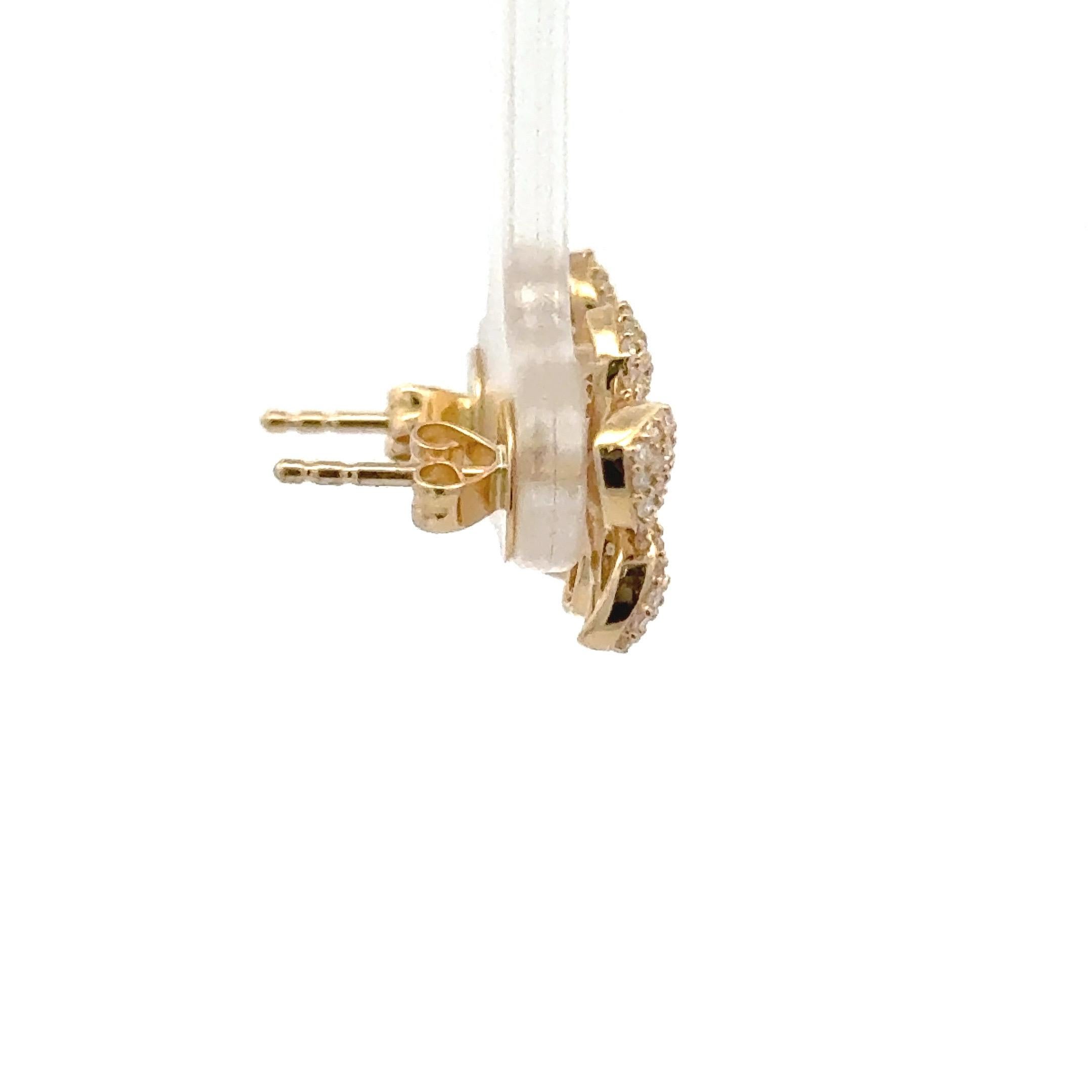 Taille ronde Boucles d'oreilles fleur de diamant 0.70 Carats 14 Karat Yellow Gold G-H SI1 3 Grammes en vente